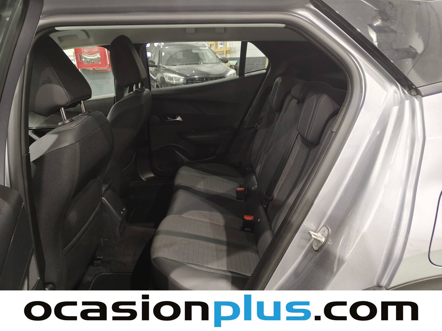 Foto asientos traseros Peugeot 2008 Peugeot 2008 BlueHDi 110 Allure Pack (110 CV)