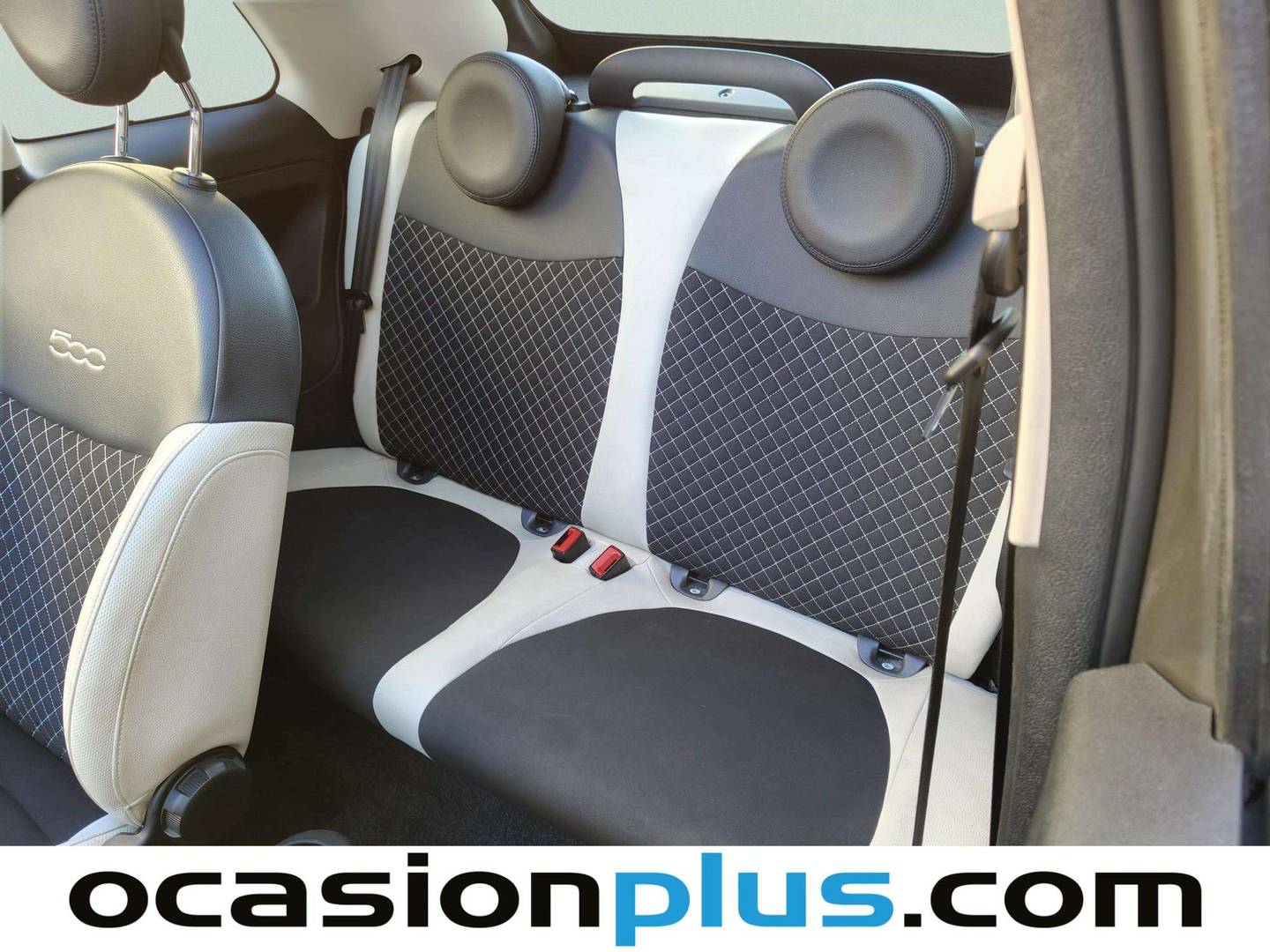 Foto asientos traseros Fiat 500C Fiat 500C 1.0 Hybrid Dolcevita (70 CV)