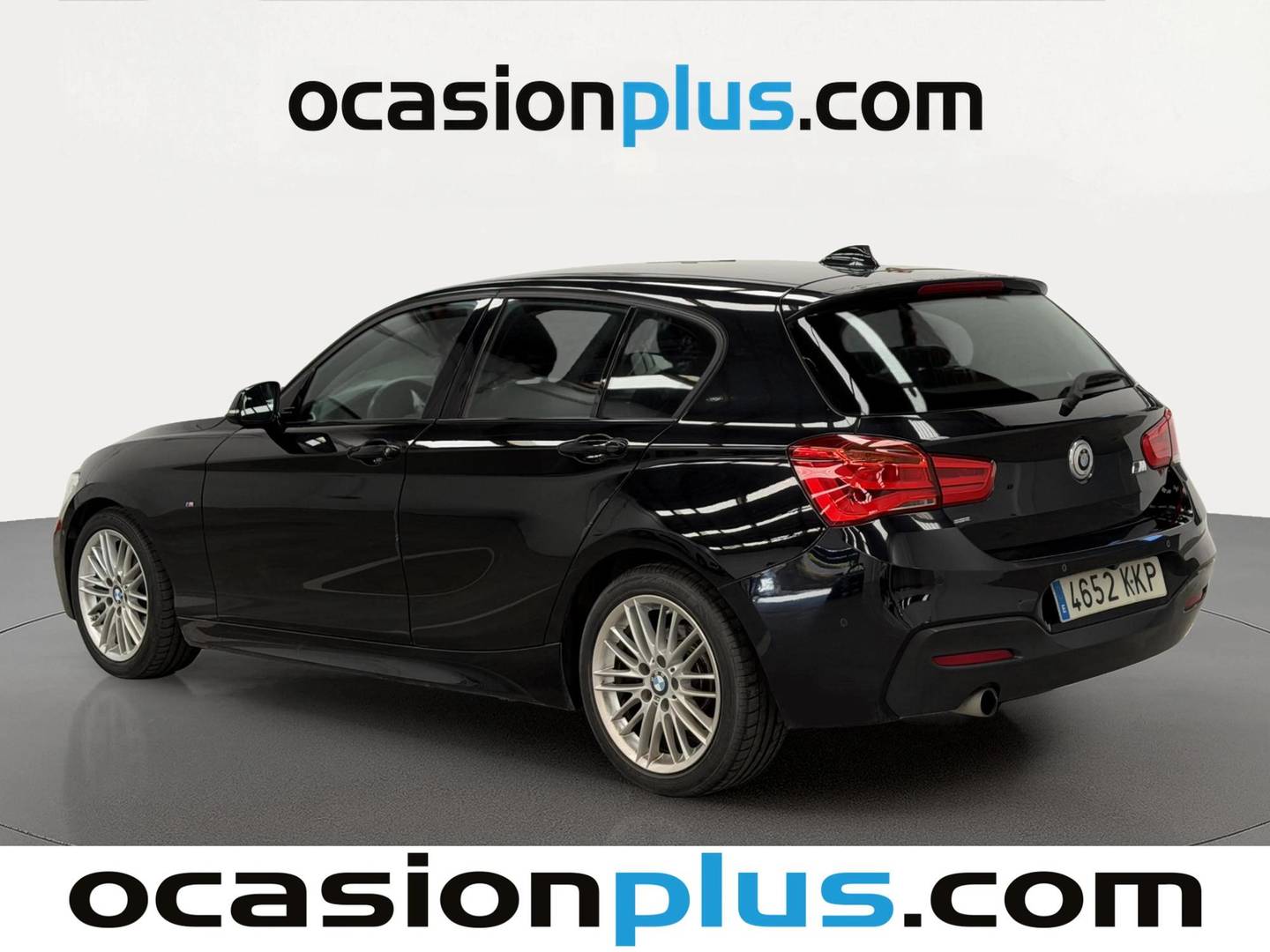 Foto trasera BMW Serie 1 BMW Serie 1 118i (136 CV) Pack M izquierda