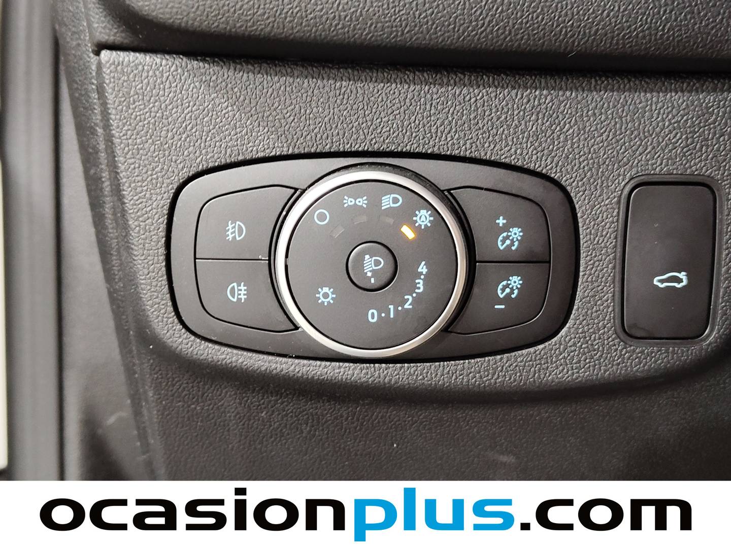 Foto Ford Focus Ford Focus 1.0 Ecoboost MHEV ST-Line X  (155 CV)