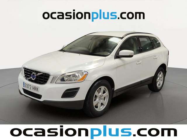 Volvo XC60 D4 Momentum Auto (163 CV) de segunda mano