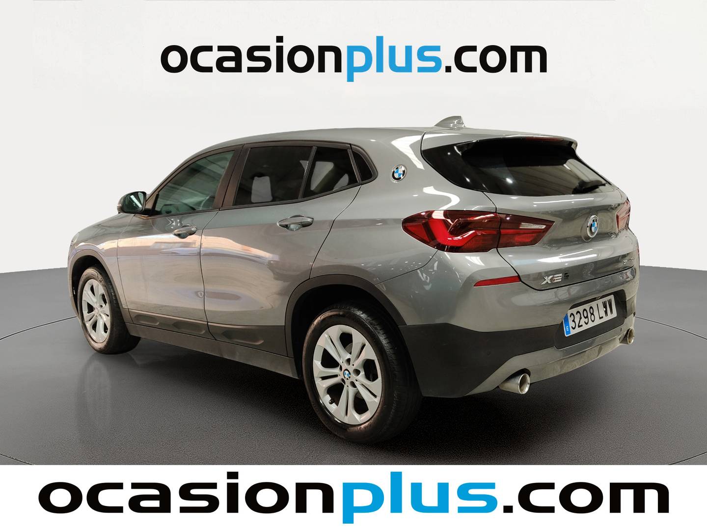 Foto trasera BMW X2 BMW X2 sDrive18d Business (150 CV) derecha