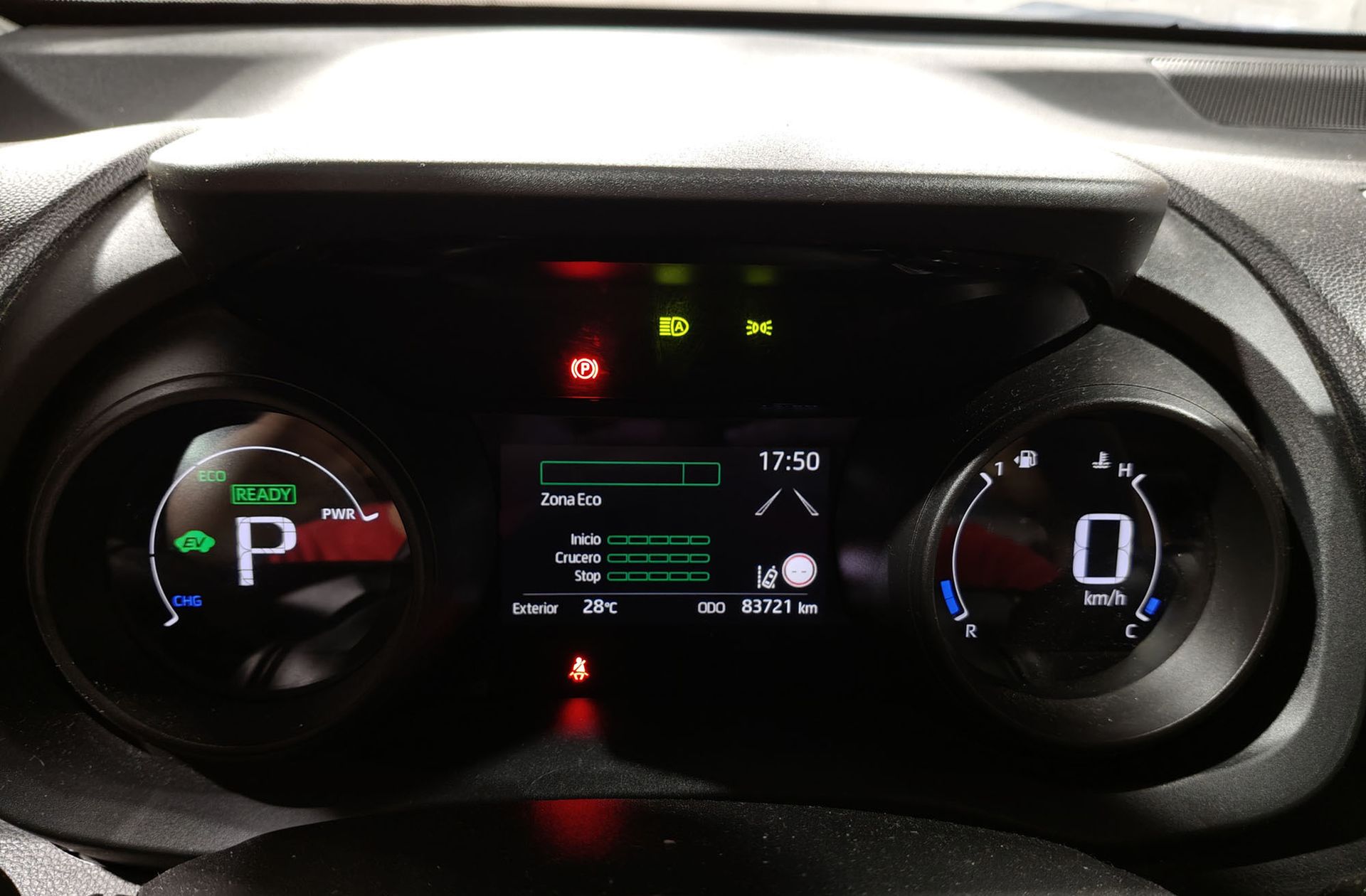 Toyota Yaris Cross 120H Business Plus - foto 20