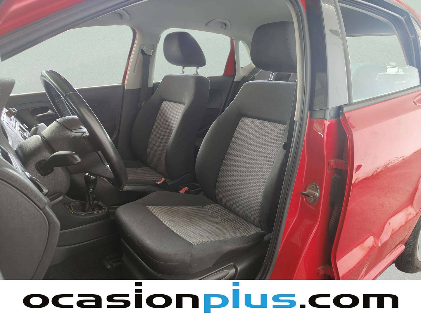 Foto asientos delanteros Volkswagen Polo Volkswagen Polo Advance 1.6 TDI (90 CV)