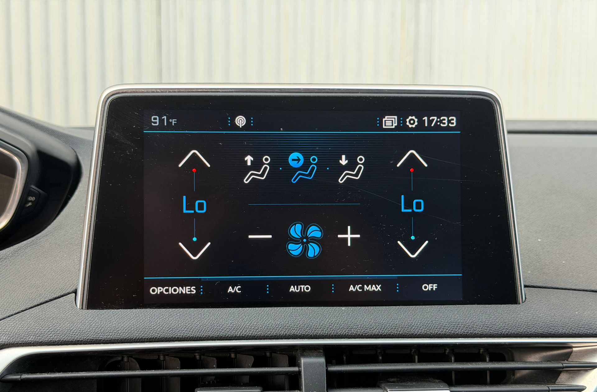 Peugeot 5008 1.2L PureTech Active 7 plazas - foto 29