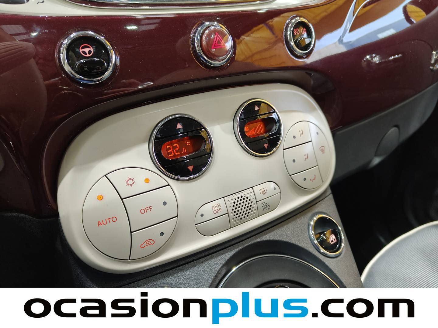 Foto Fiat 500 Fiat 500 1.2 8v Lounge (69 CV)