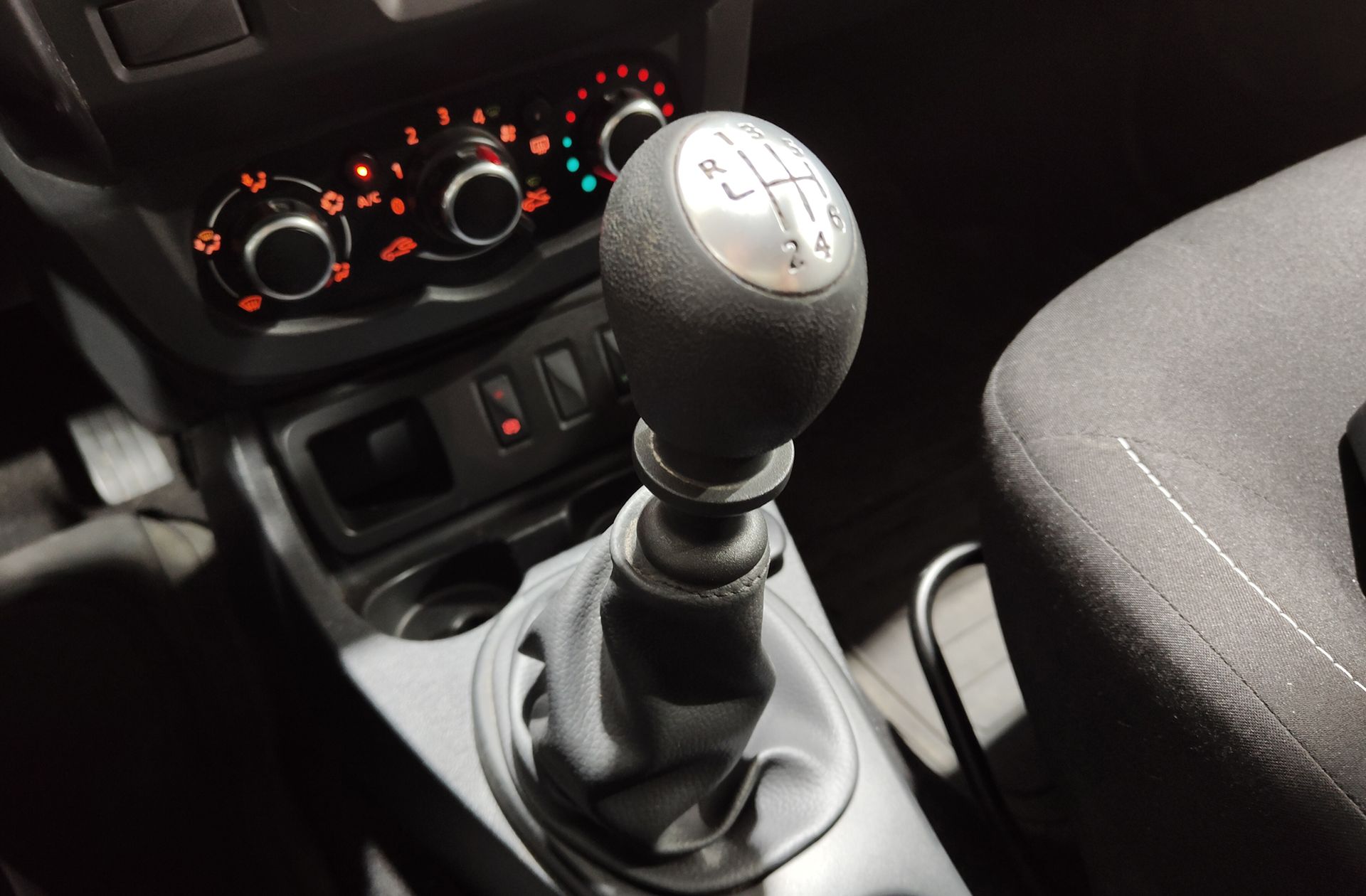 Dacia Duster Ambiance dCi 4x2 - foto 6