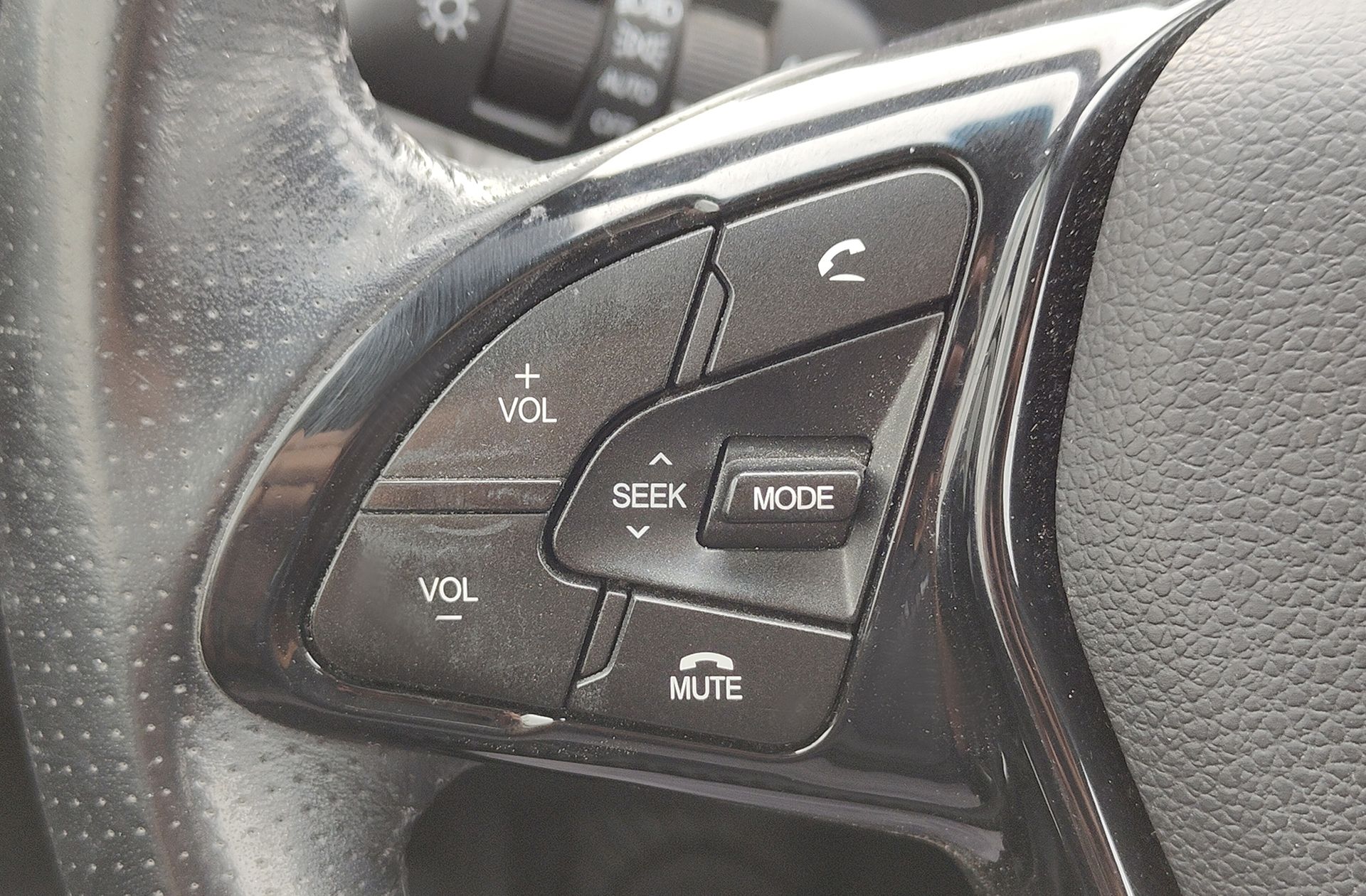 SsangYong Tivoli G16 Limited 4x2 - foto 22