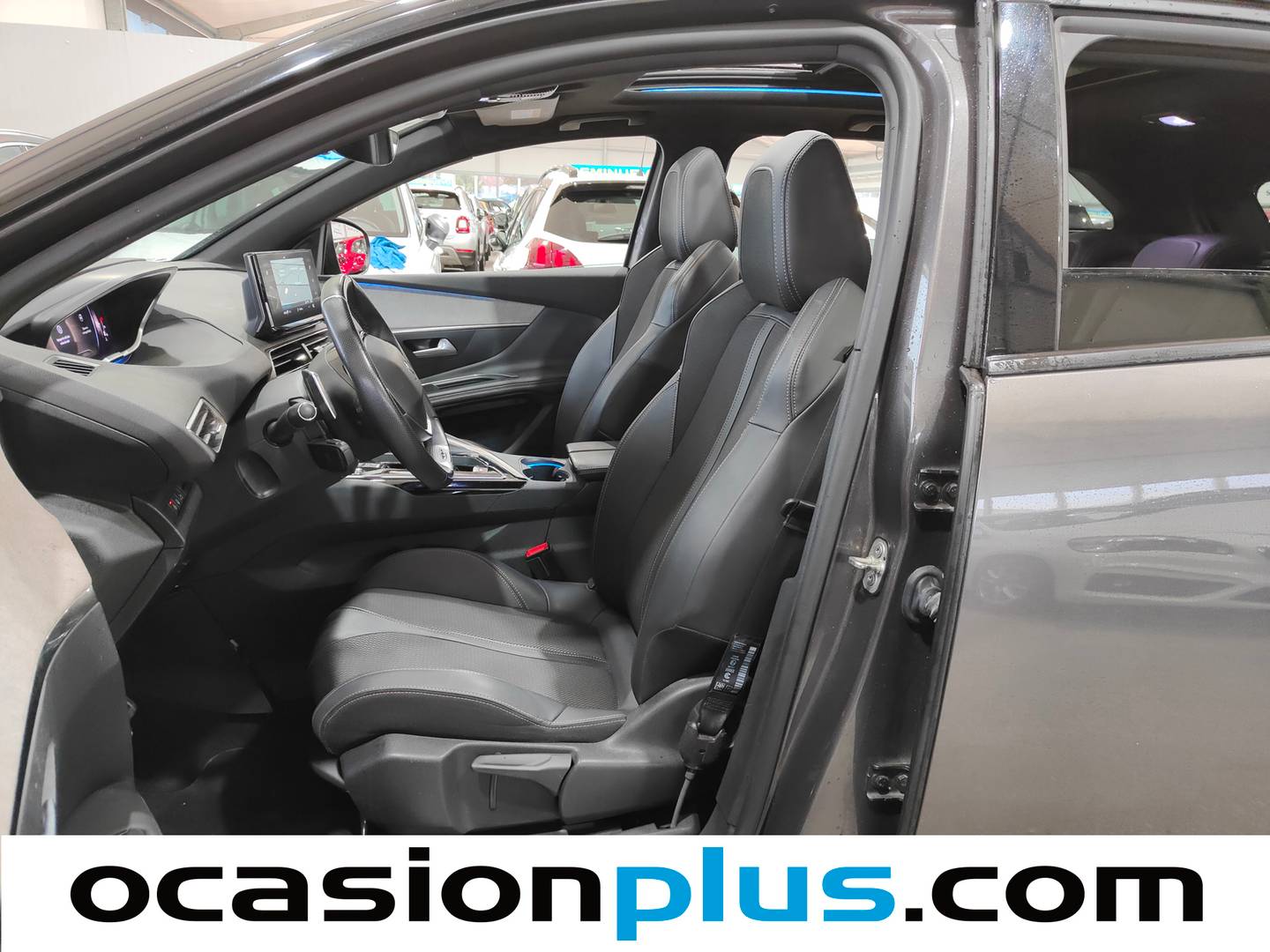 Foto Peugeot 3008 Peugeot 3008 PureTech 130 S&S GT EAT8 (130 CV)