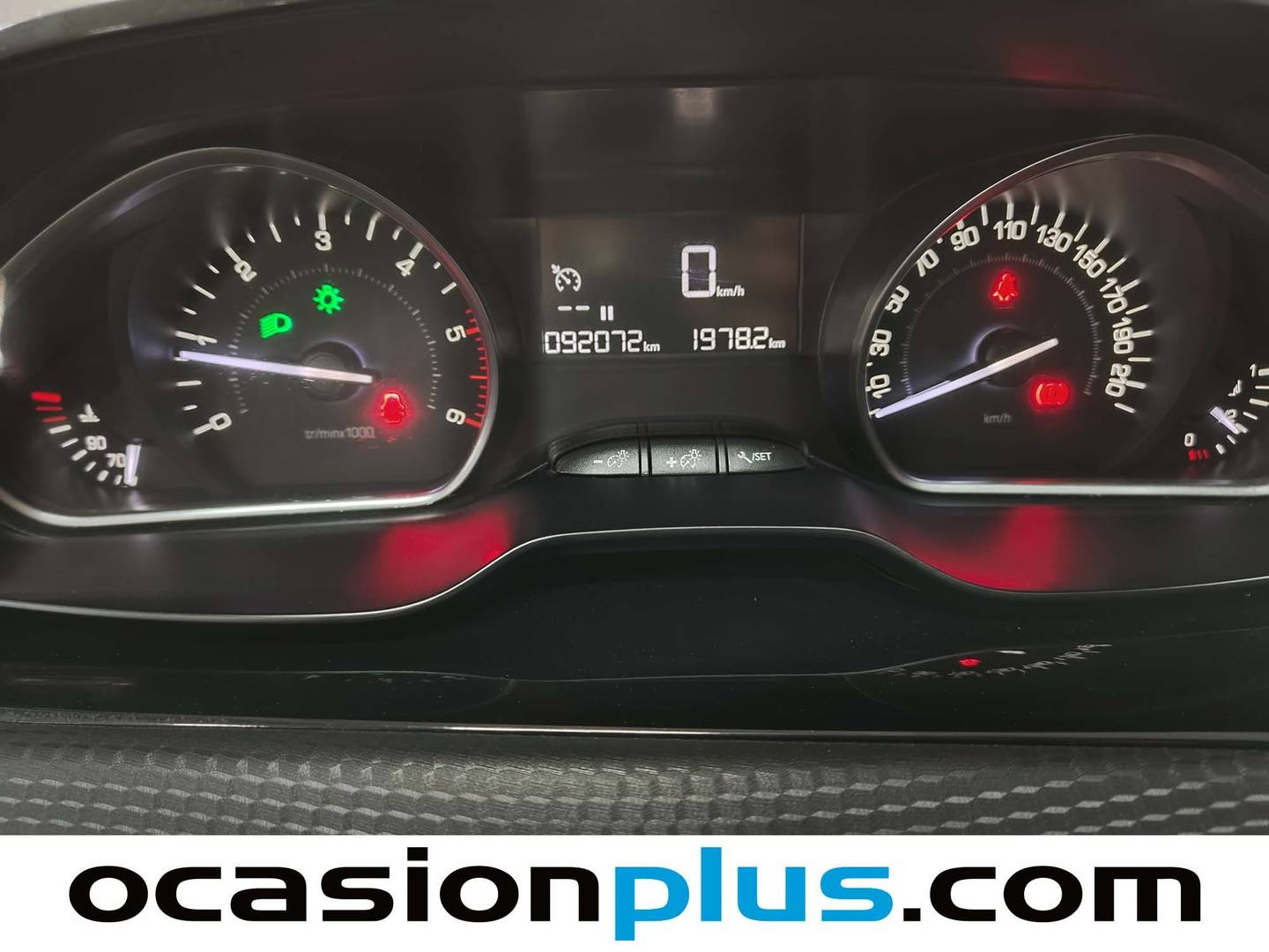 Peugeot 2008 Peugeot 2008 BlueHDi 100 Signature (100 CV) 2019