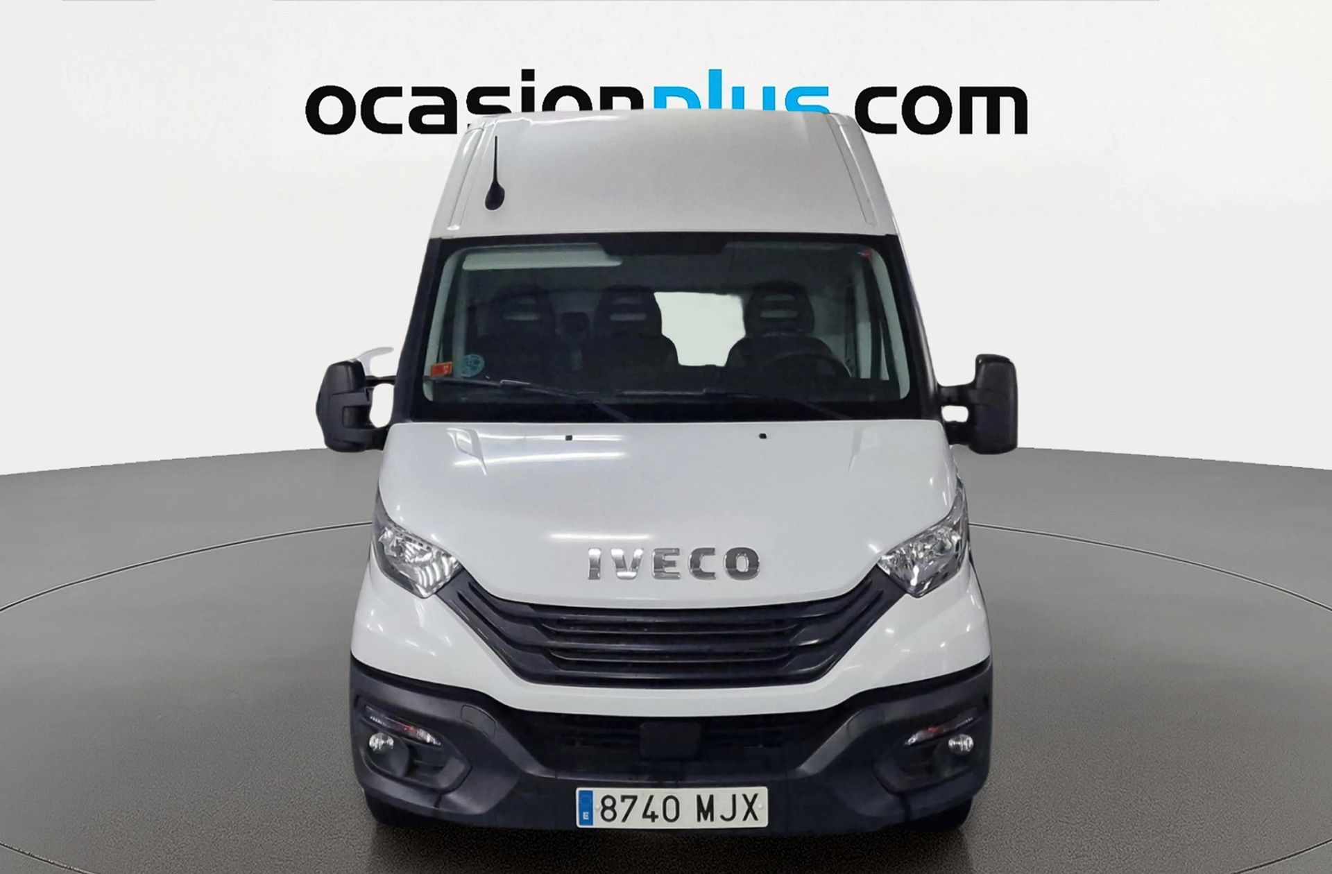 Iveco Daily Furgon 35S 16H V 3520/H2 3 plazas - foto 9