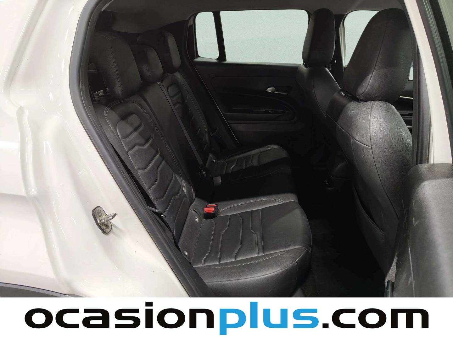 Foto Jeep Avenger Jeep Avenger 1.2 G Summit (100 CV)