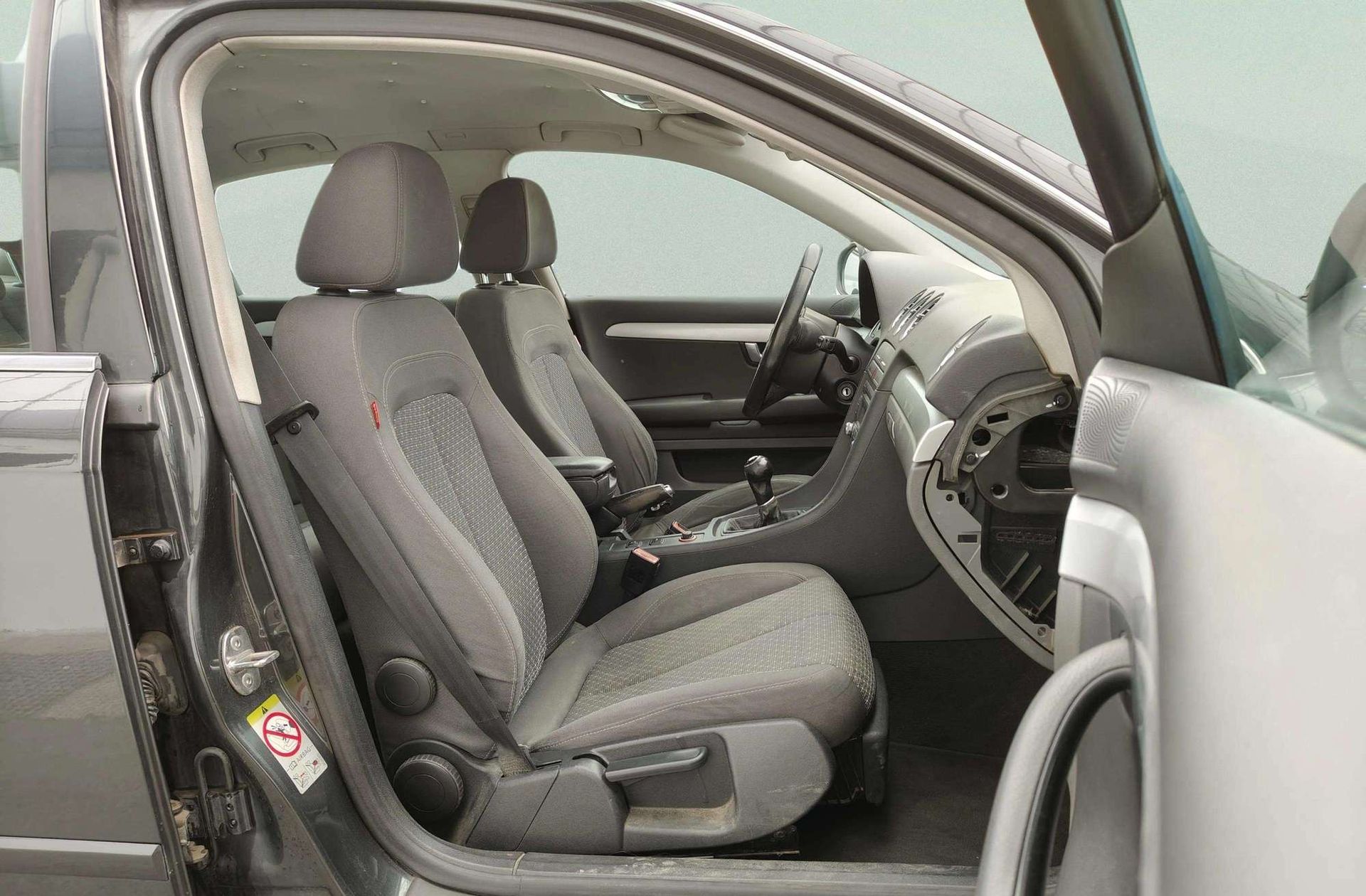 SEAT Exeo 2.0 TDI CR DPF Style - foto 14