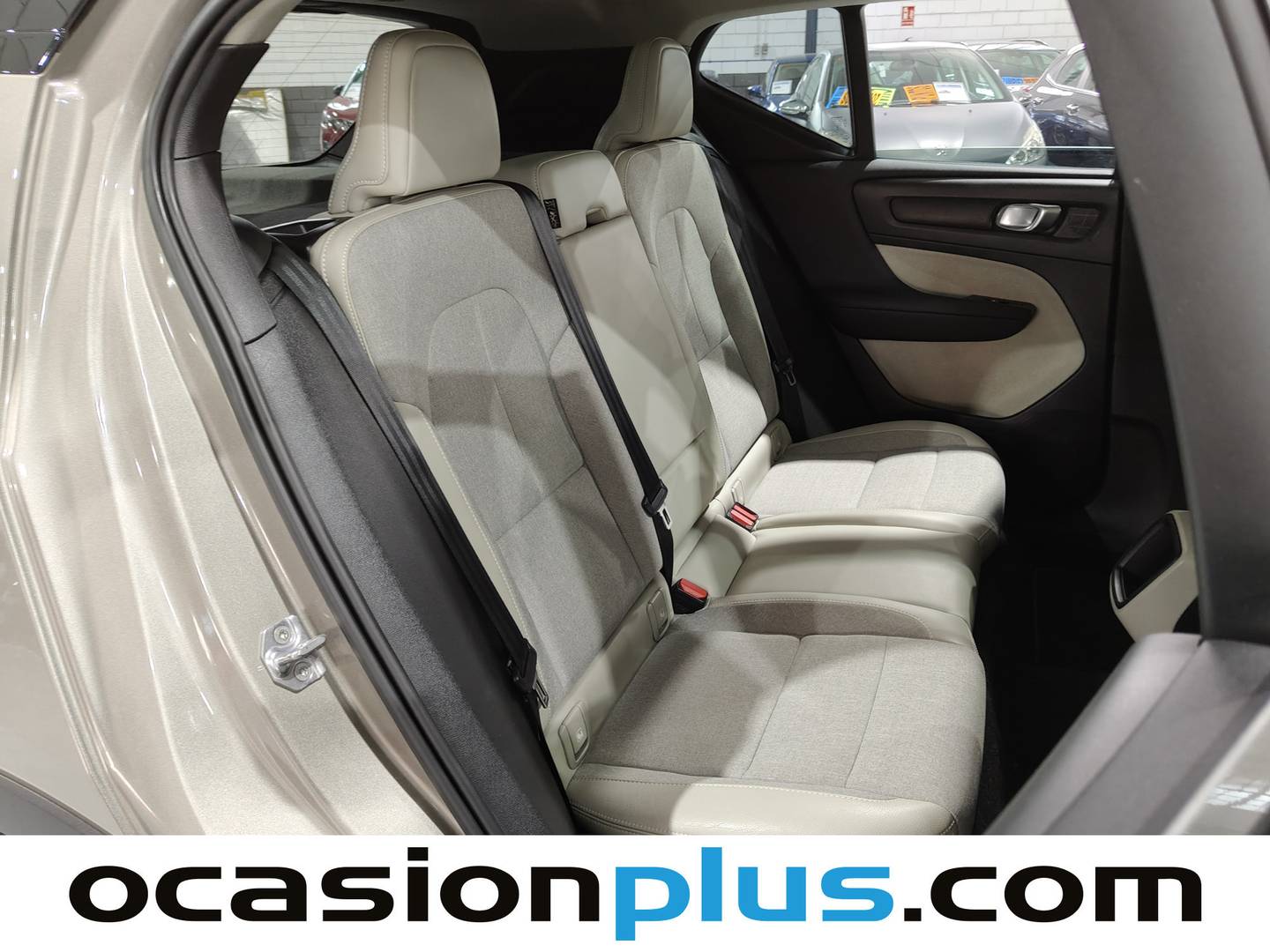 Volvo XC40 Volvo XC40 T3 Business Plus (163 CV) gasolina