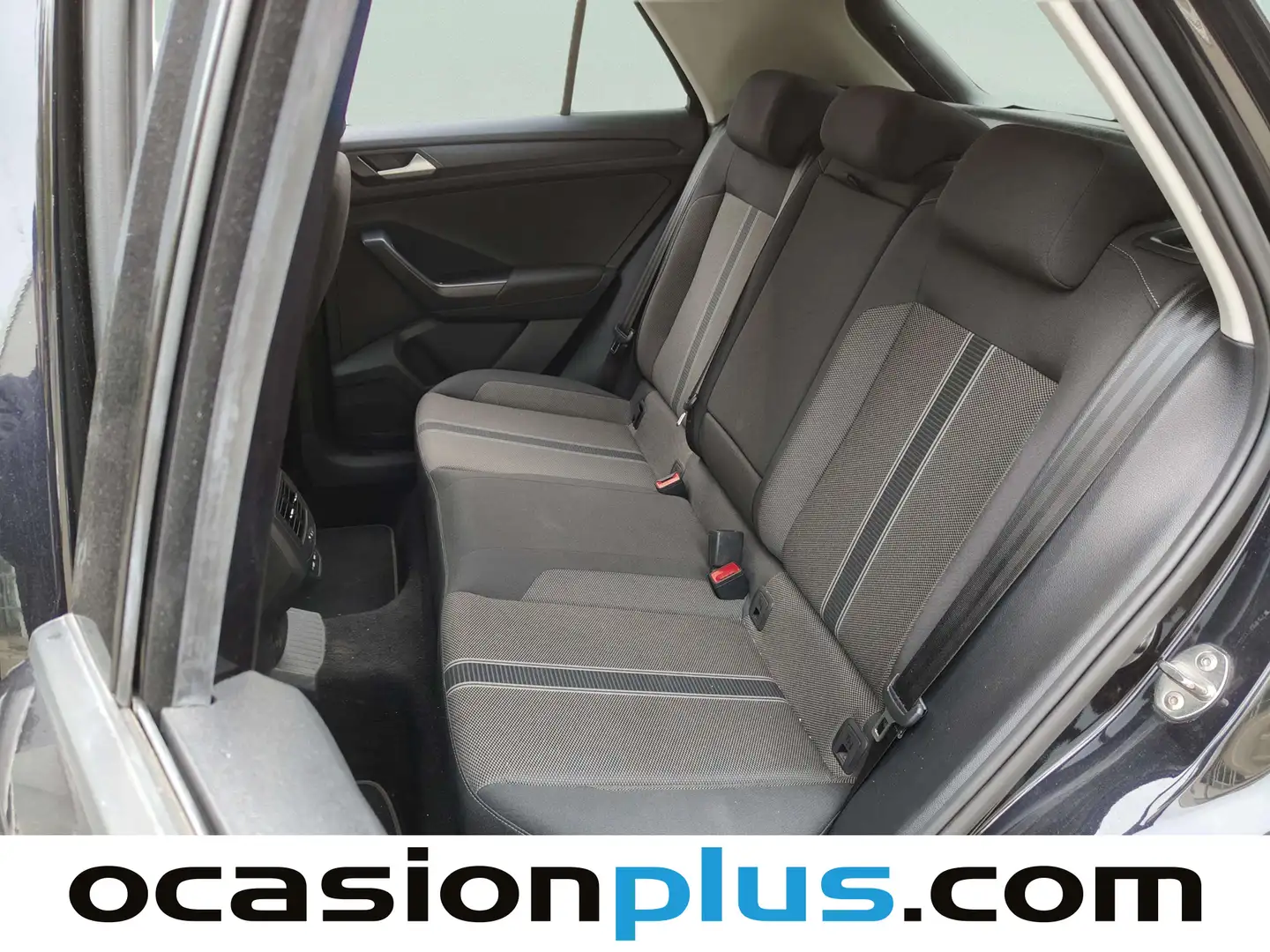 Foto Volkswagen T-Roc Volkswagen T-Roc Advance 2.0 TDI (150 CV) DSG