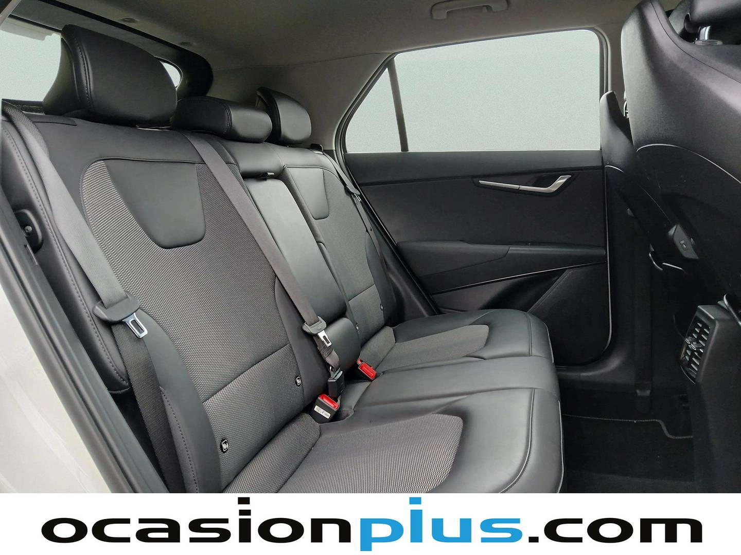 Foto KIA Niro Kia Niro 1.6 GDi HEV Drive (129 CV)