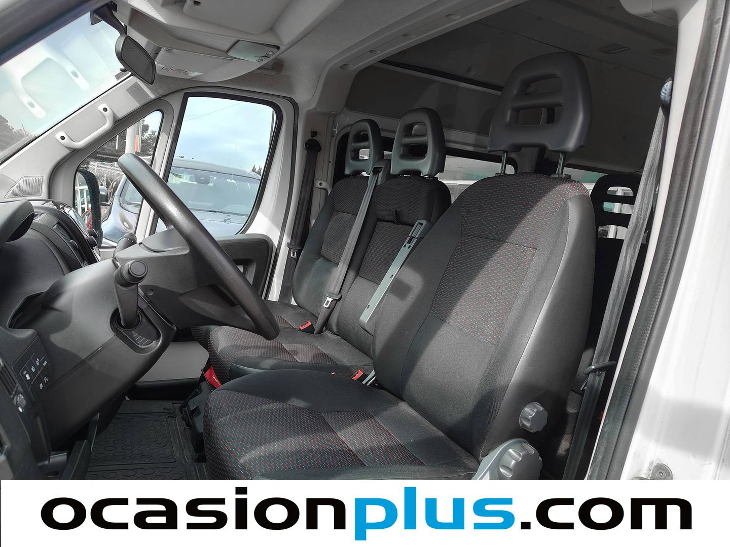 Foto Citroën Jumper Citroen Jumper BlueHDi 160 S&S 33 L2H2  (160 CV) 6 Plazas