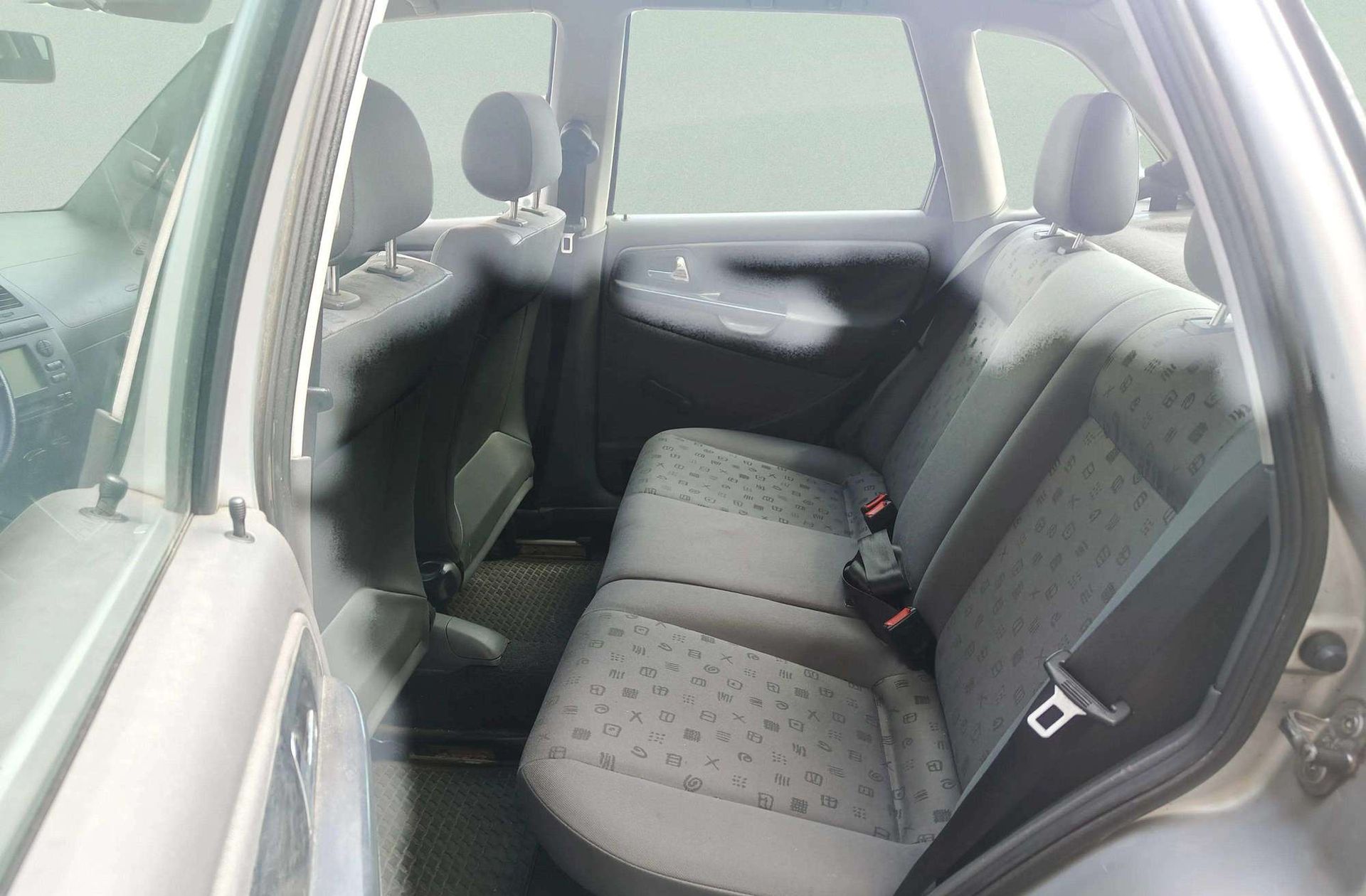 SEAT Ibiza 1.9 SDi Stella - foto 9