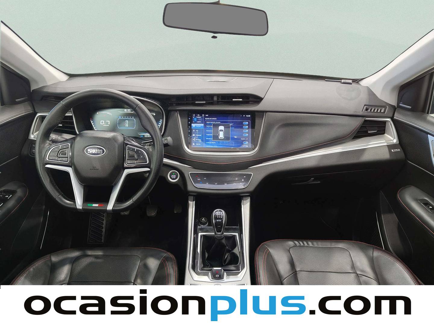 Foto SWM G01 SWM G01 1.5T Luxury (131 CV)