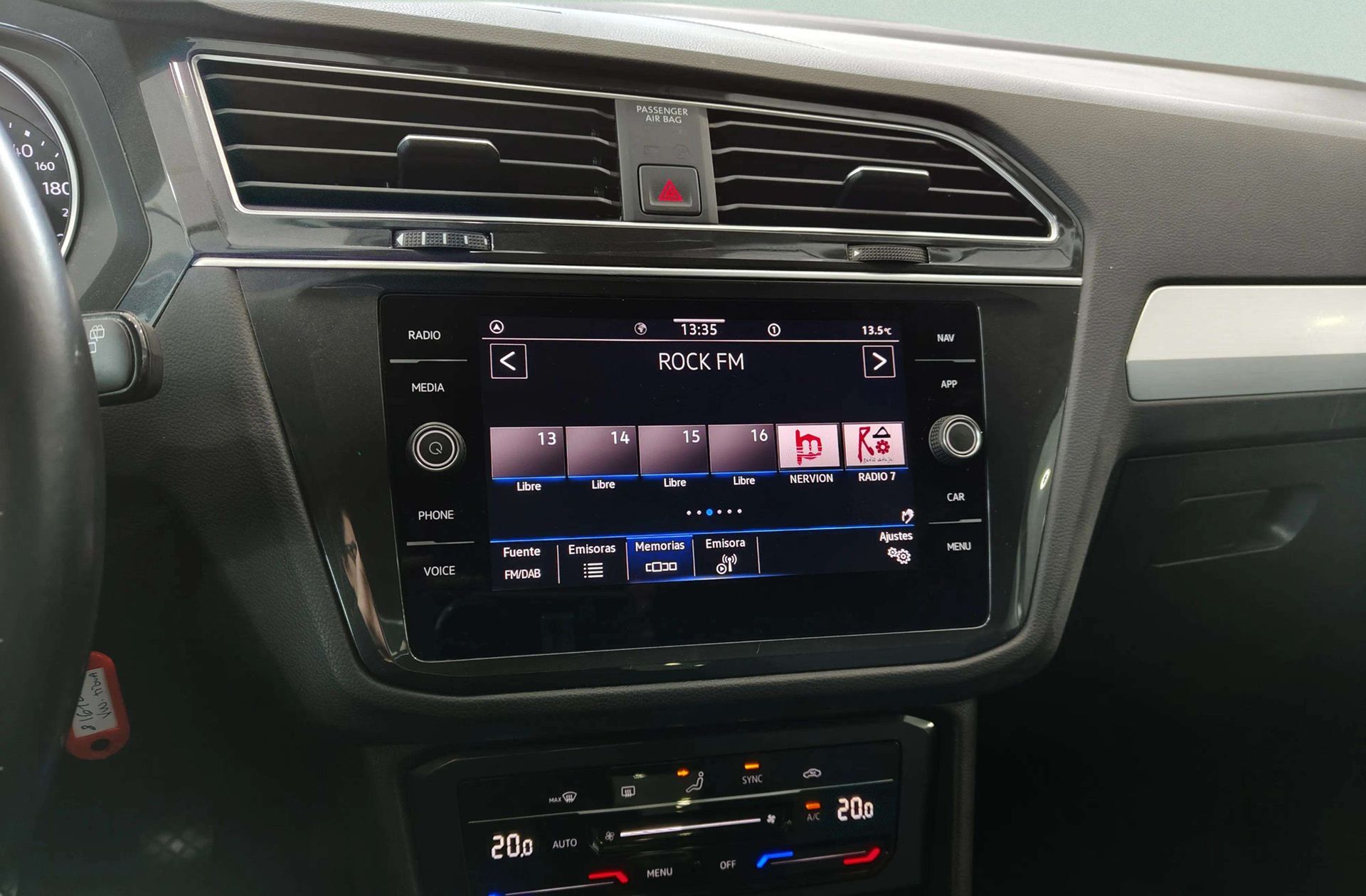 Volkswagen Tiguan 2.0 TDI - foto 38