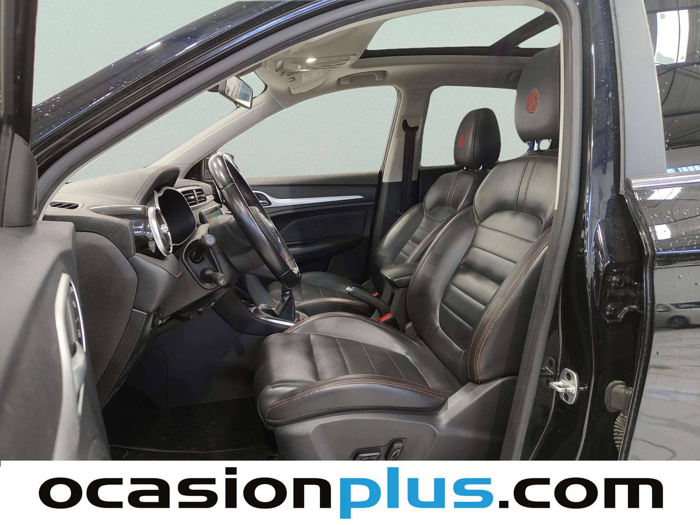 Foto asientos delanteros MG ZS MG ZS 1.0T Luxury 82 kW (111 CV)