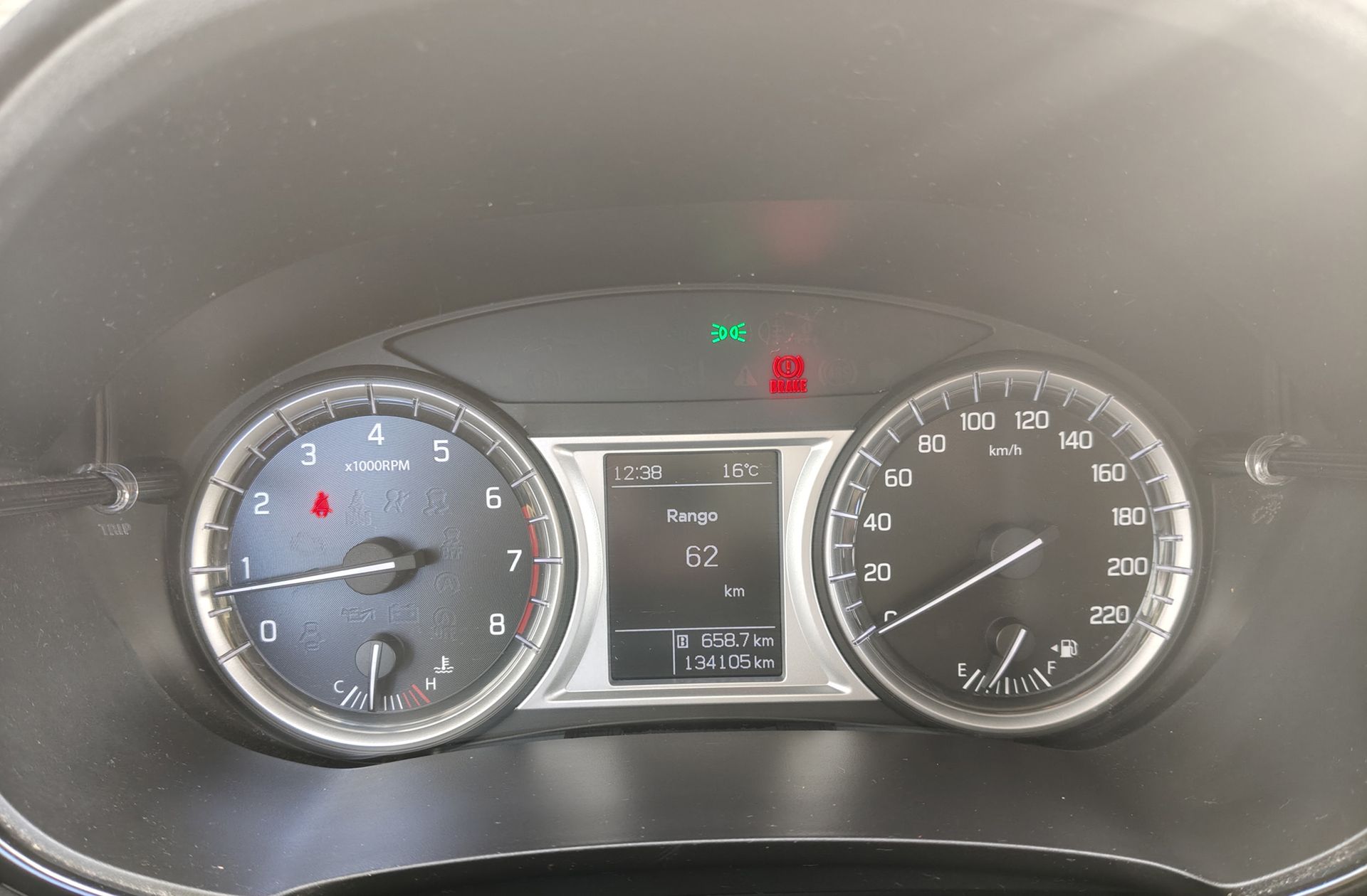 Suzuki Vitara 1.6 VVT GLE - foto 20