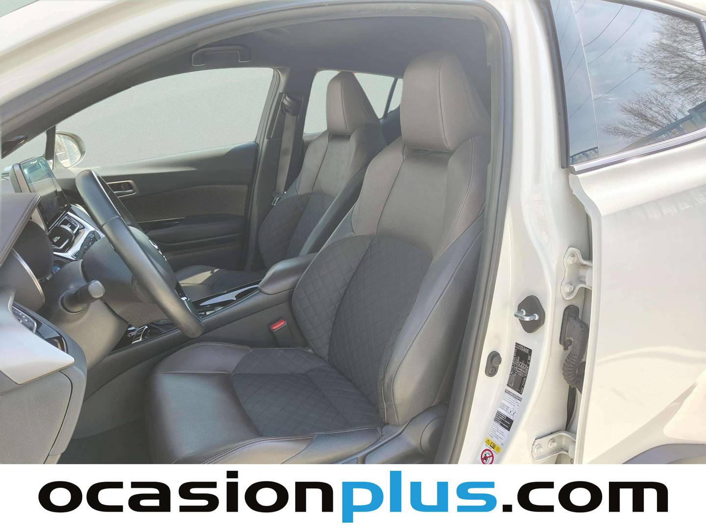 Foto asientos delanteros Toyota C-HR Toyota C-HR 1.8 125H Limited Edition (122 CV)
