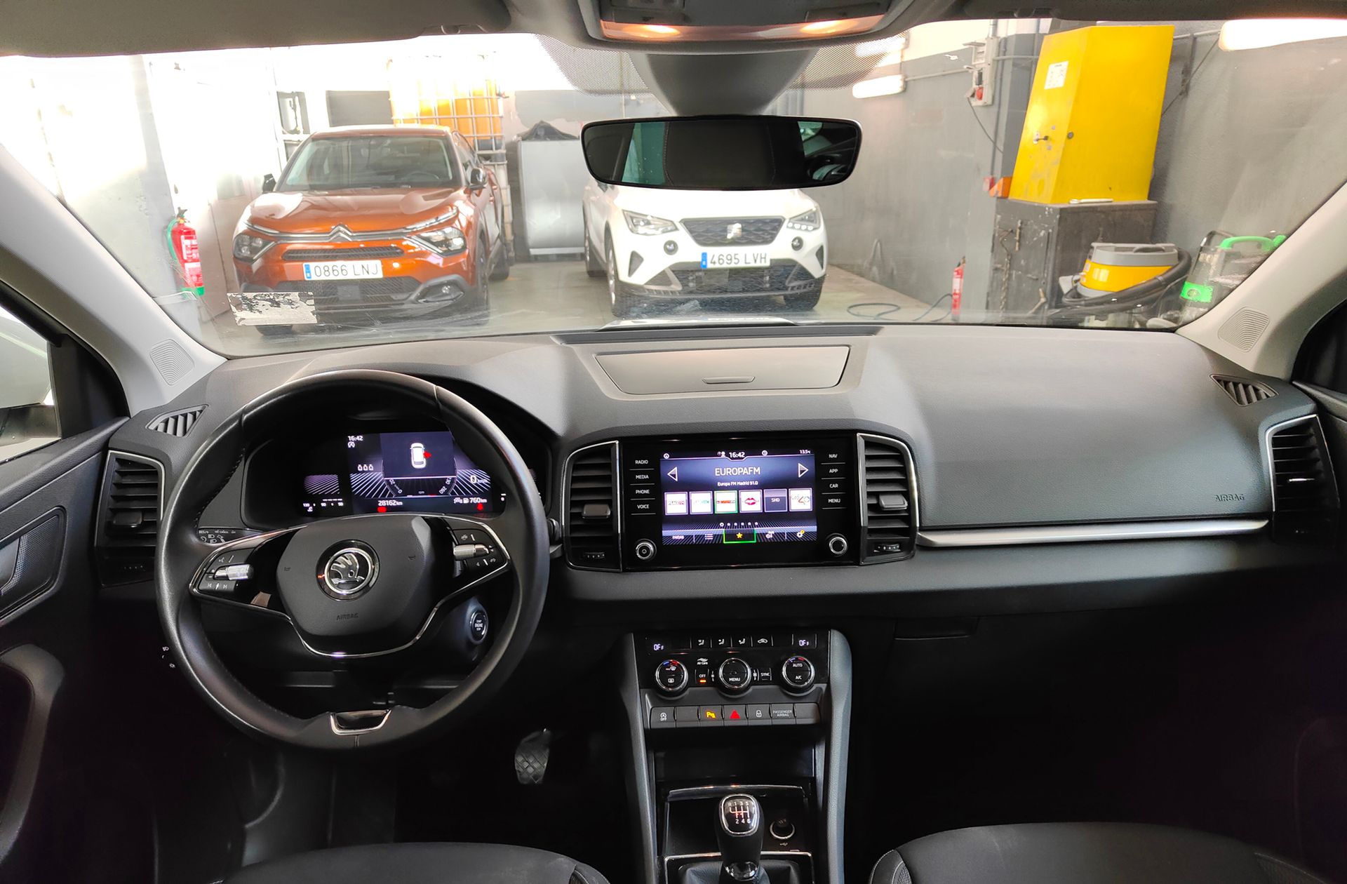 Škoda Karoq 2.0 TDI Selection - foto 6