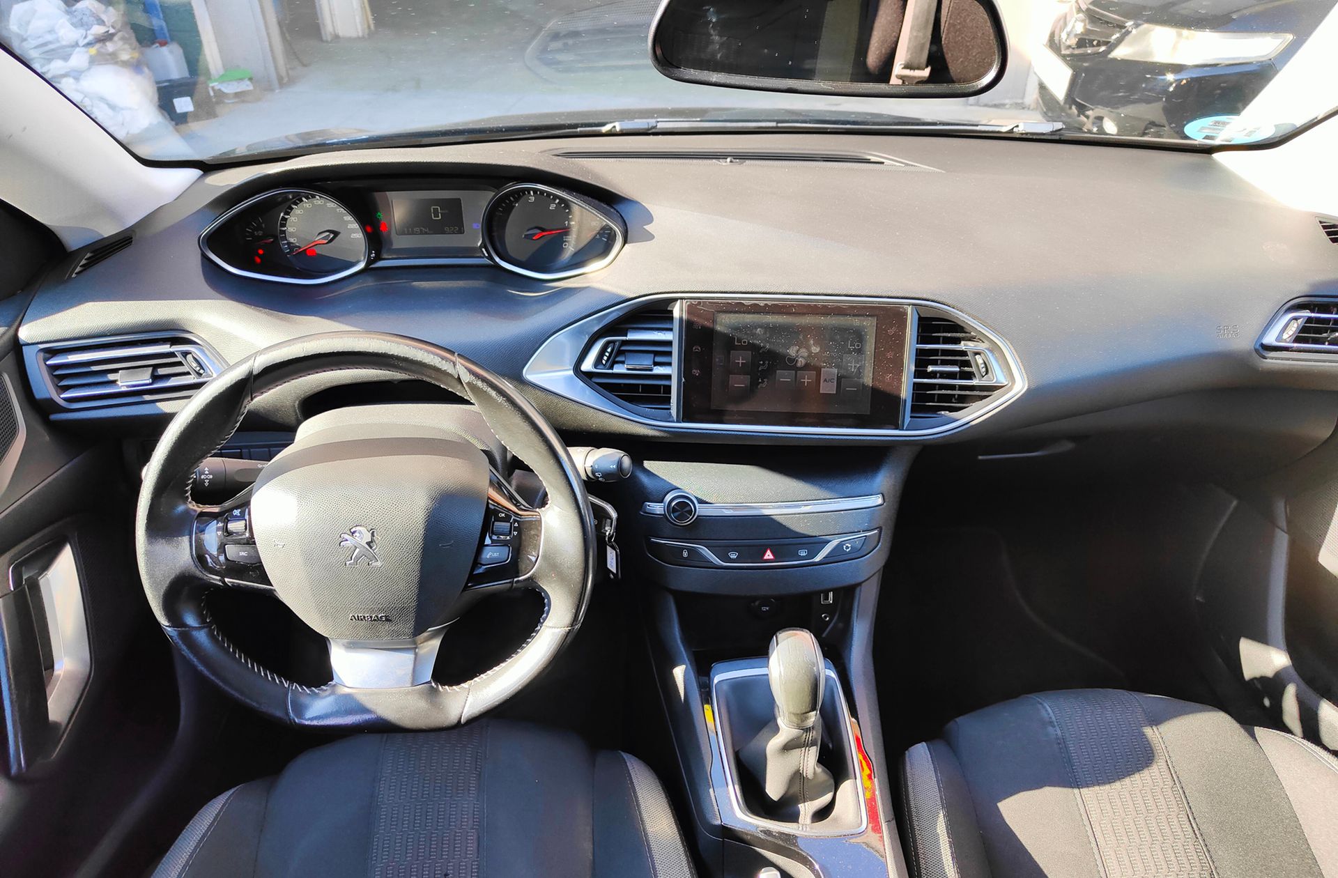 Peugeot 308 BlueHDi 100 Style - foto 6