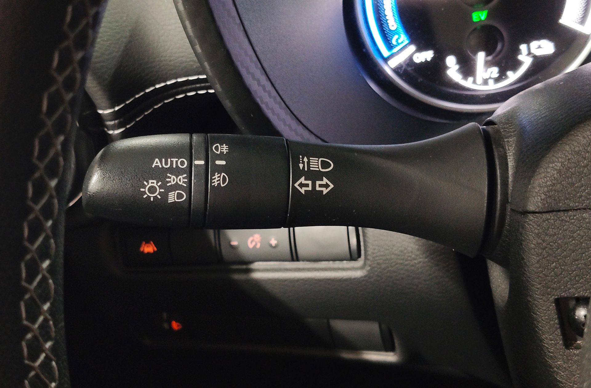 Nissan Juke 1.6 Hybrid N-Connecta - foto 23