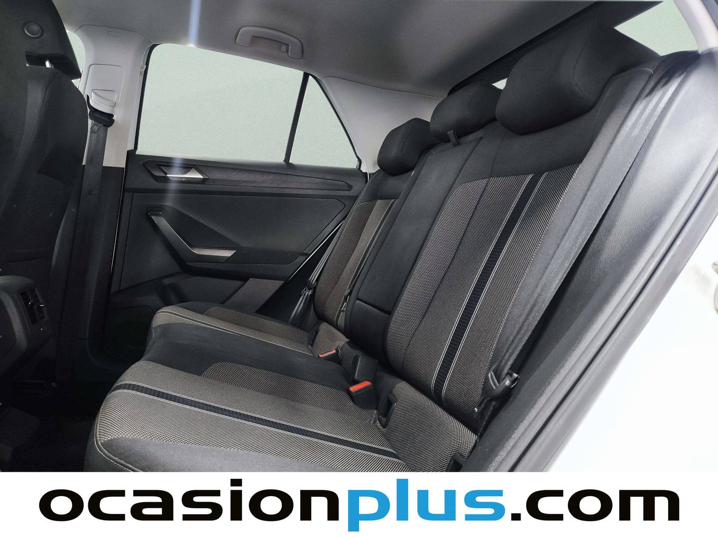 Foto asientos traseros Volkswagen T-Roc Volkswagen T-Roc Advance 1.0 TSI (115 CV)