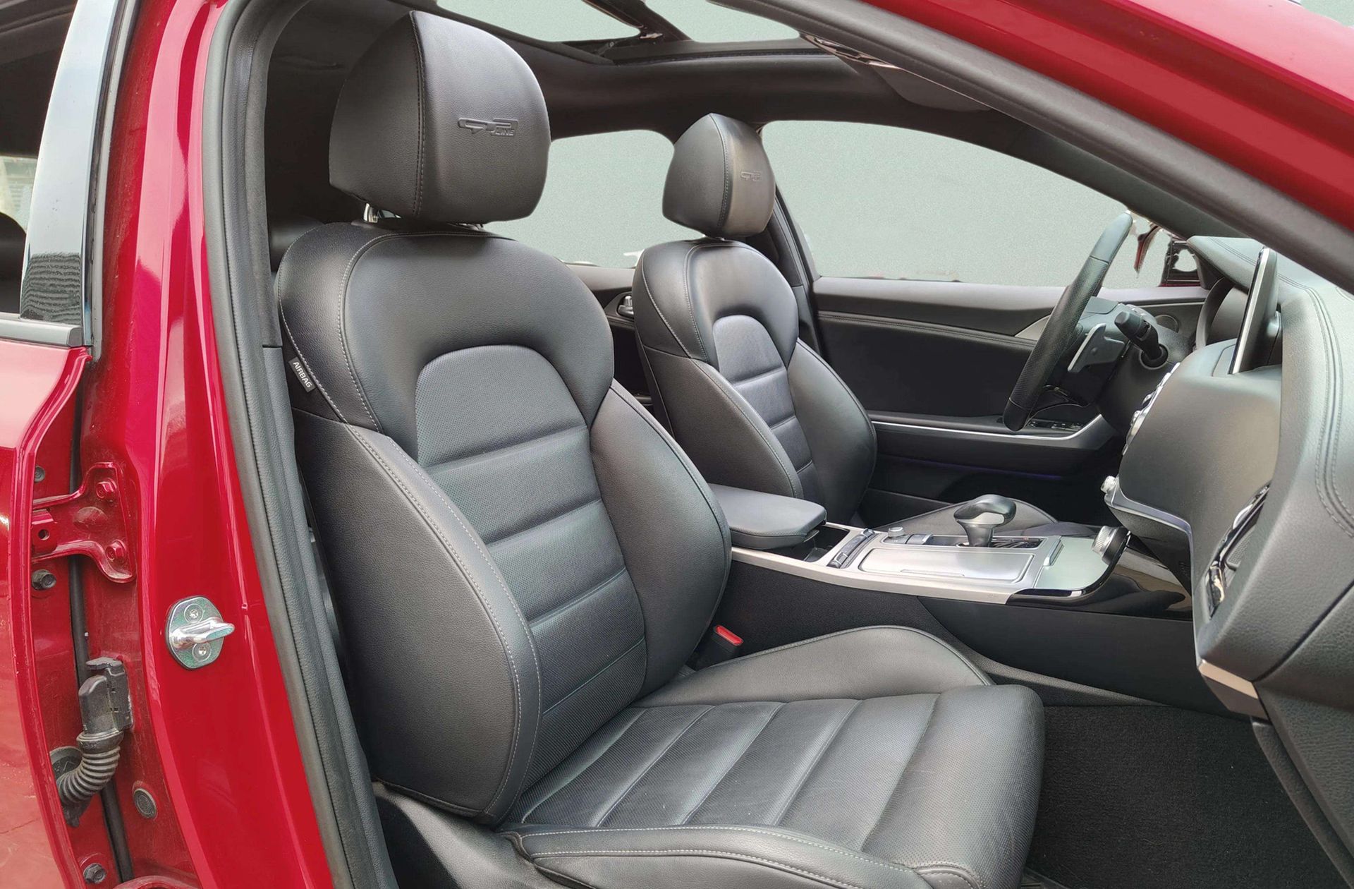 Kia Stinger 2.0 T-GDi GT Line 4x2 - foto 26