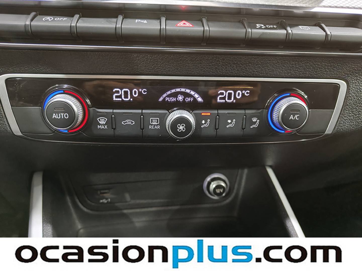 Foto Audi Q2 Audi Q2 design edition 1.6 TDI (116 CV)