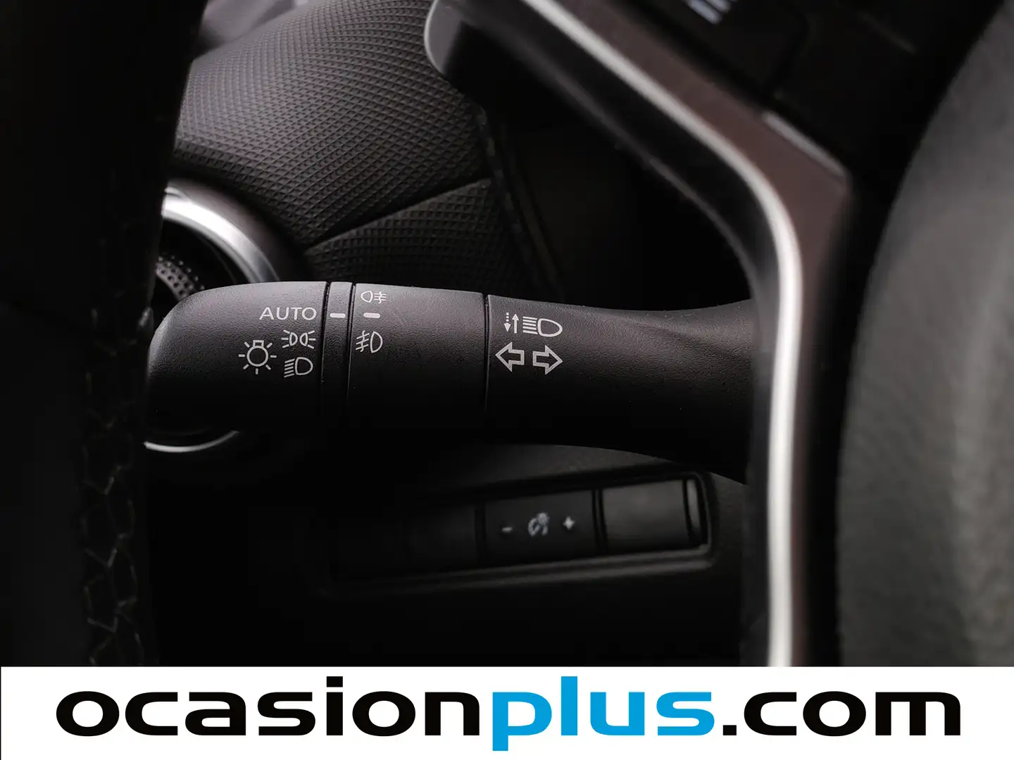 Foto Nissan JUKE Nissan Juke DIG-T N-Connecta 4x2 DCT (114 CV)