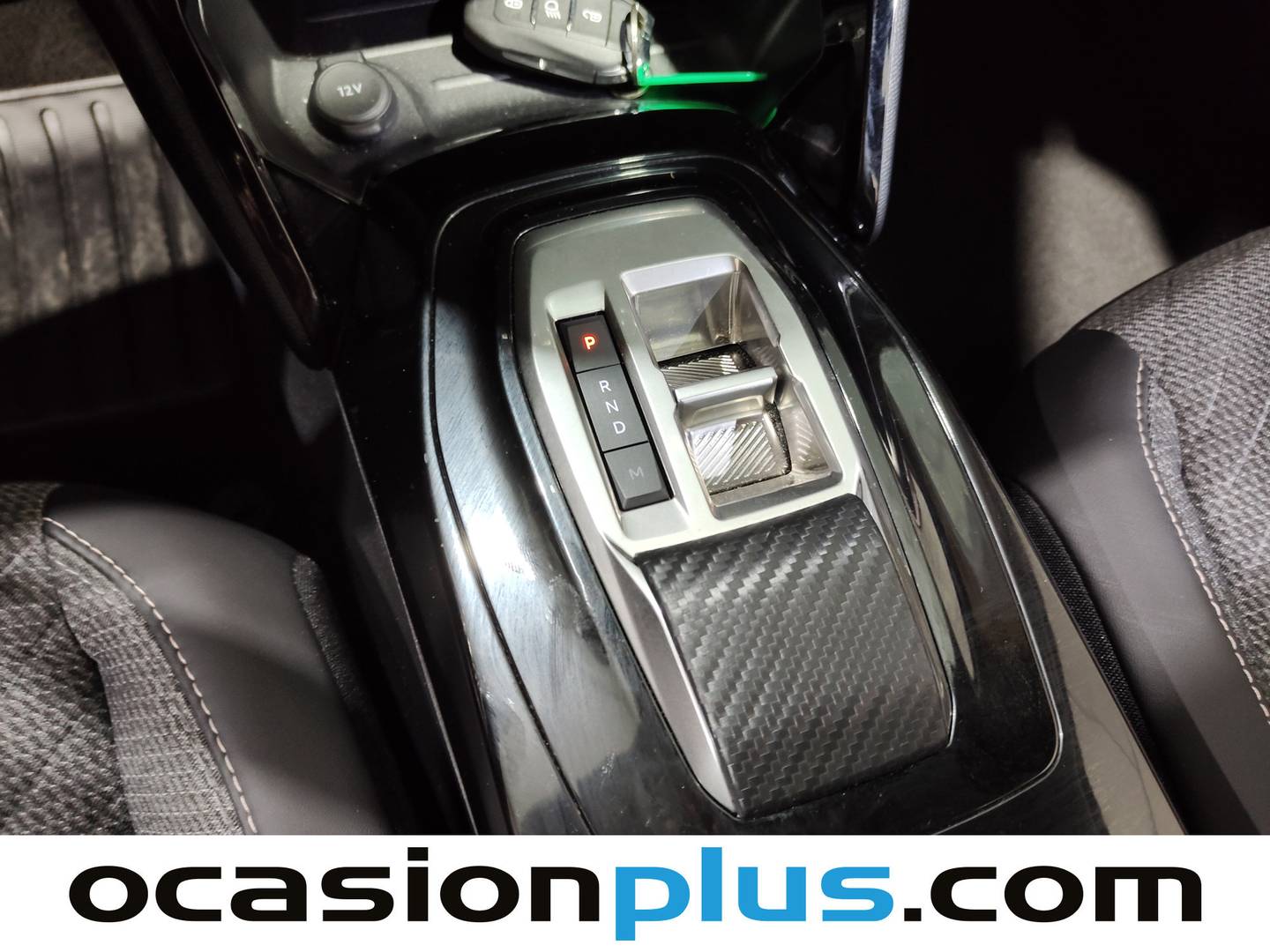 Foto Peugeot 2008 Peugeot 2008 Allure Hybrid eDCS6  (136 CV)