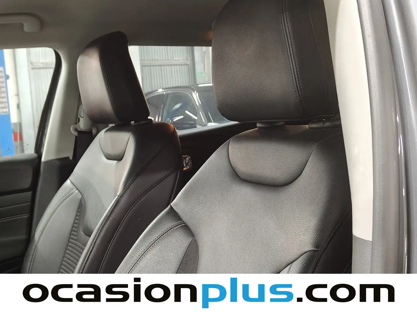 Foto Jeep Compass Jeep Compass 1.3 Gse Night Eagle FWD MT (130 CV)