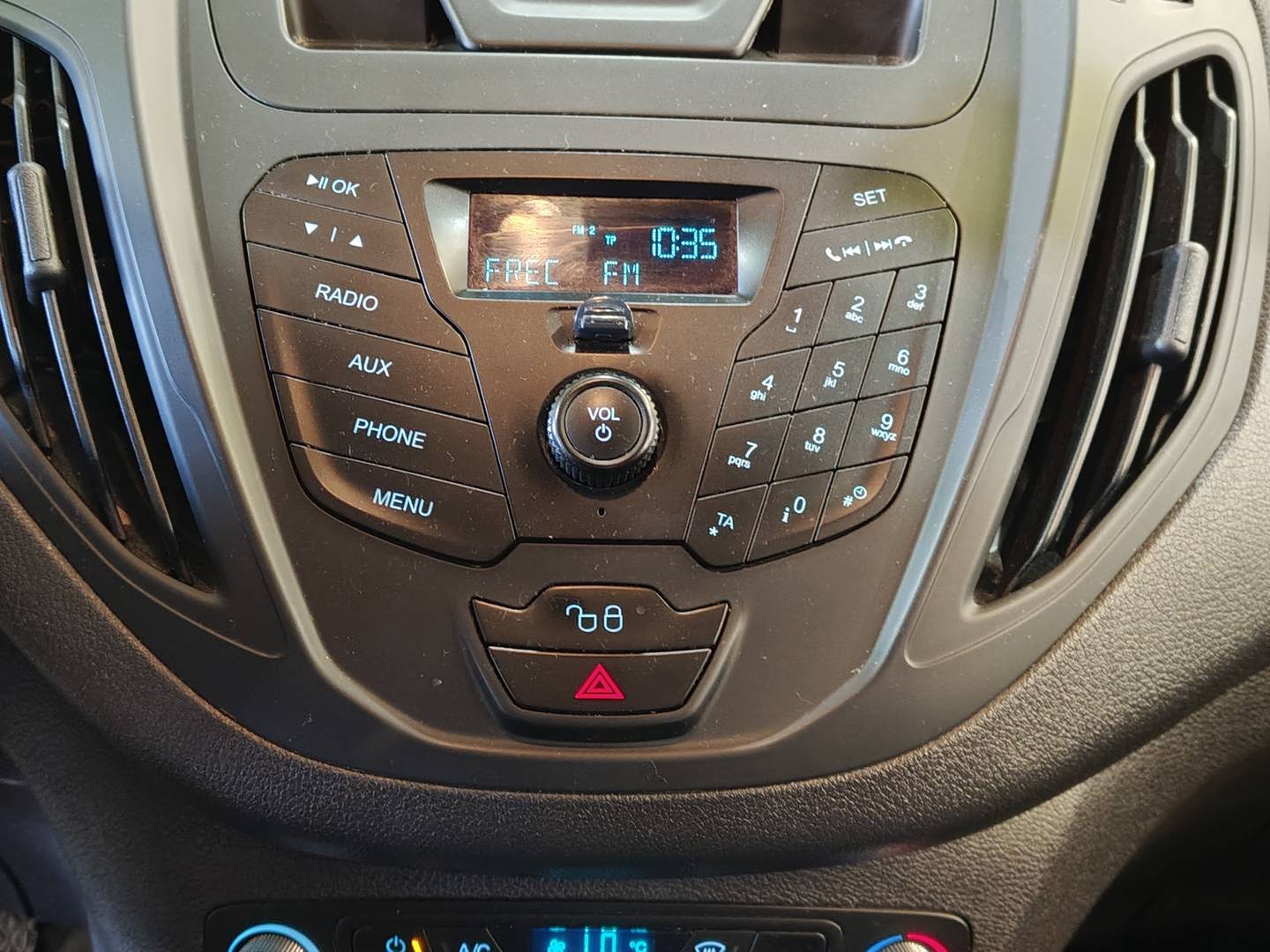 Foto Ford Transit Courier Ford Transit Courier Furgon 1.5 TDCI Trend (100 CV)