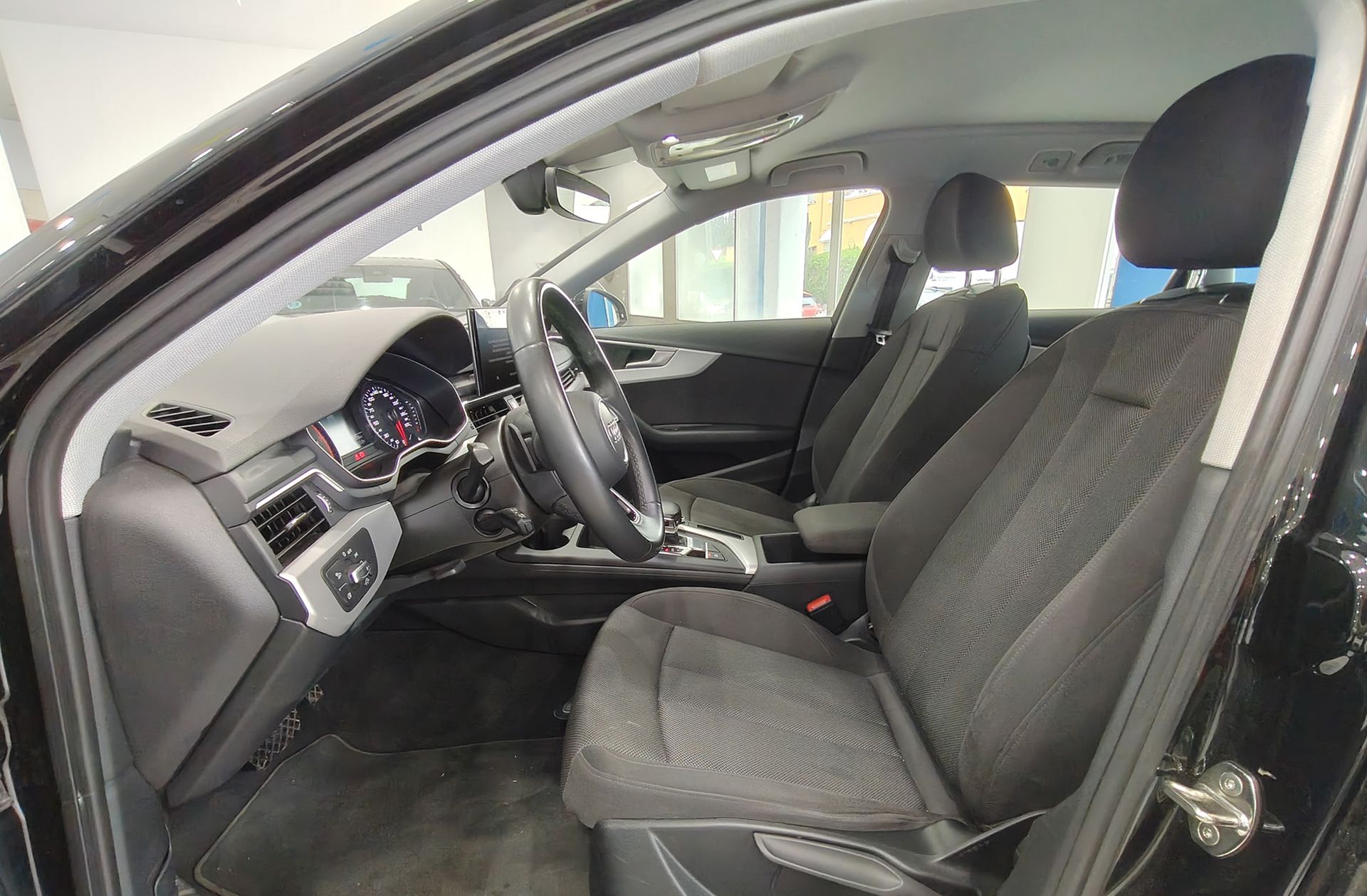 Audi A4 Avant Advanced 35 TFSI S tronic - foto 9