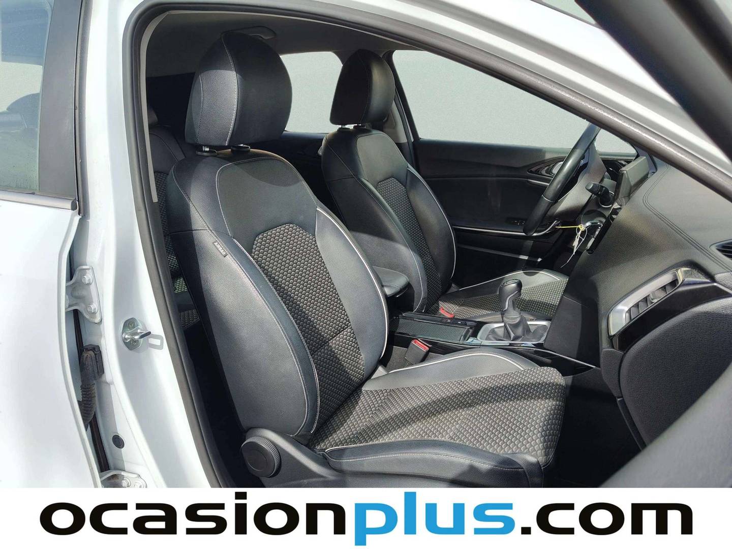 KIA XCeed Kia XCeed 1.0 T-GDi Tech (120 CV) manual