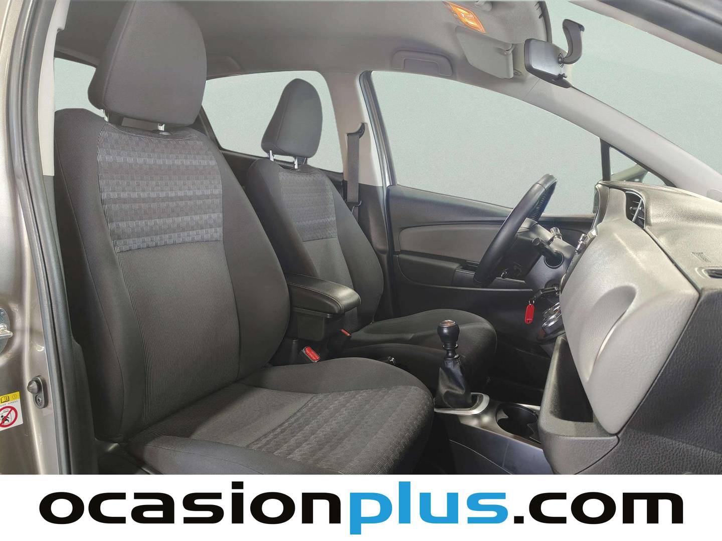 Foto Toyota Yaris Toyota Yaris 100 Active (99 CV)