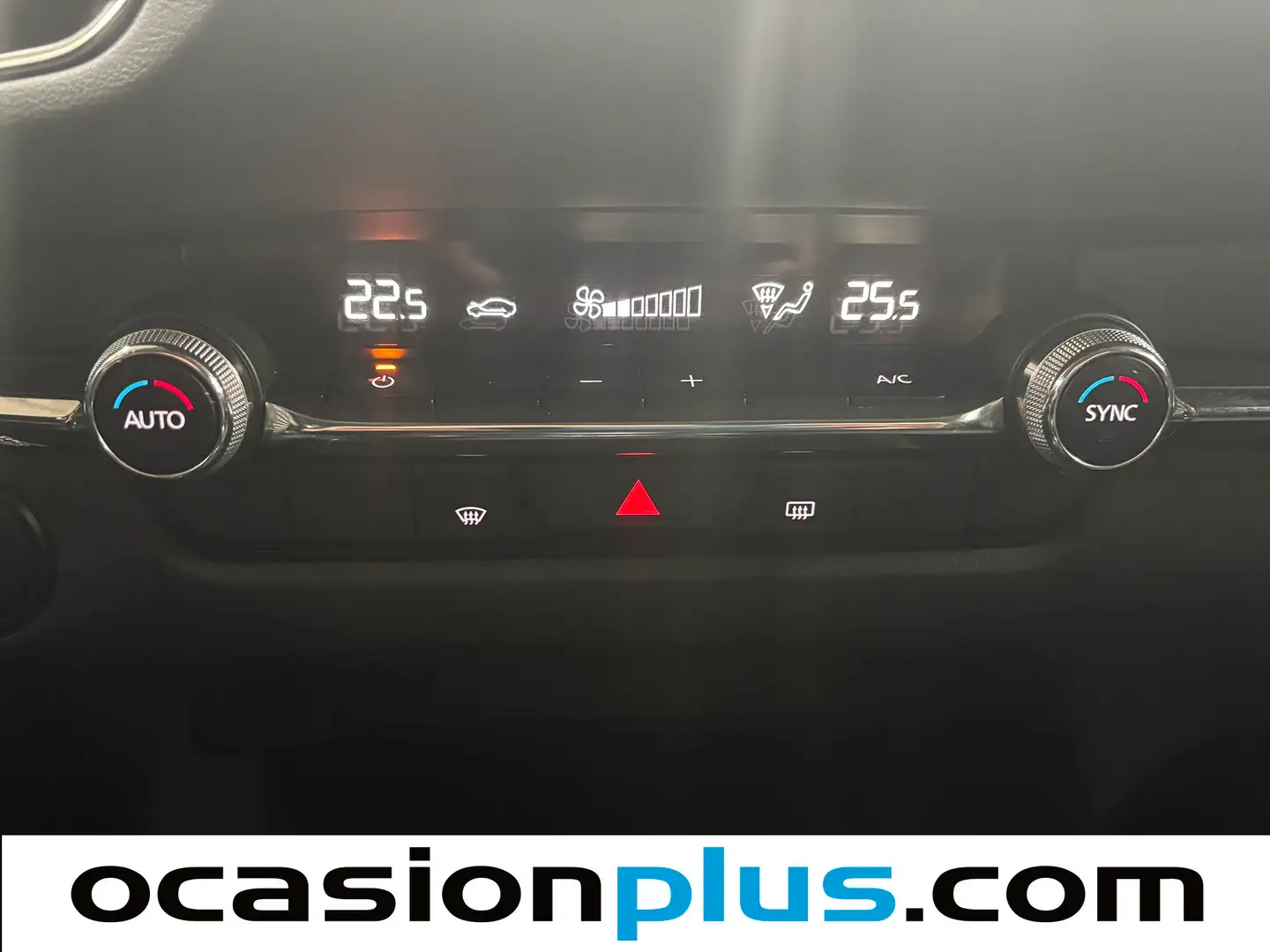 Foto Mazda CX-30 Mazda CX-30 2.0 Skyactiv-G Evolution 2WD (122 CV)