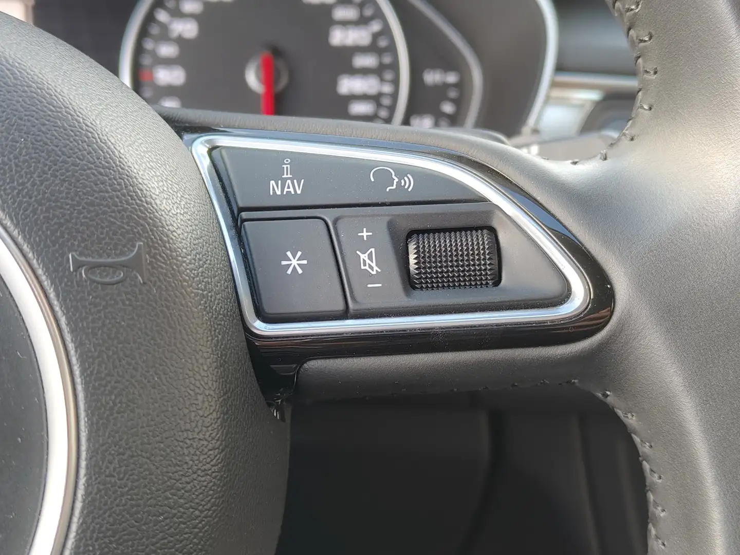 Foto Audi A6 Audi A6 S line 2.0 TDI ultra (190 CV) S tronic