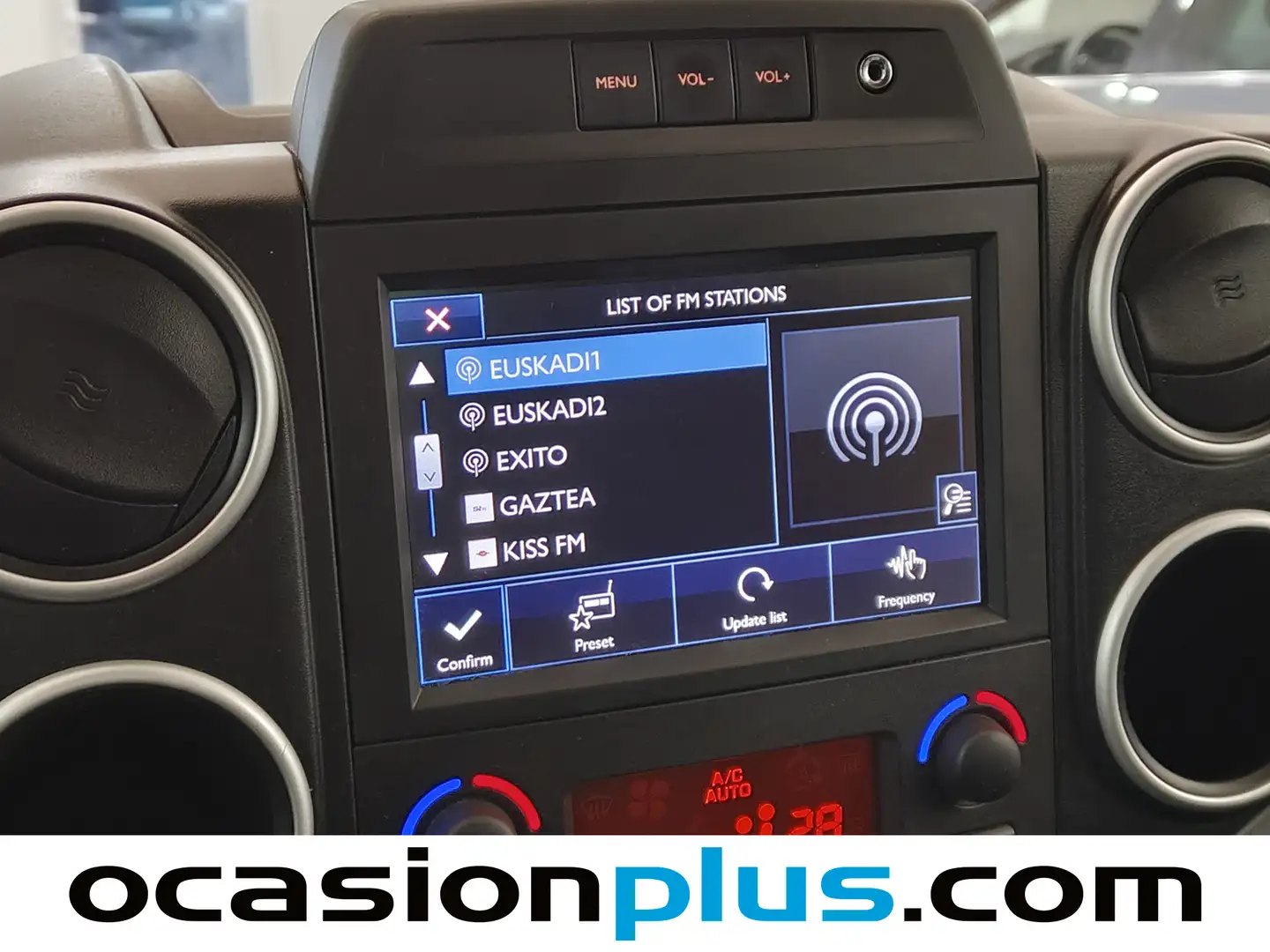 Foto Peugeot Partner Peugeot Partner Tepee Combi BlueHDI 120 Style (120 CV)