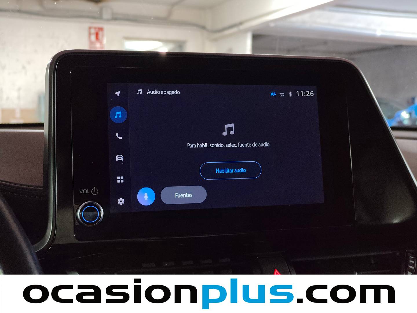 Foto Toyota C-HR Toyota C-HR 1.8 125H Advance (122 CV)