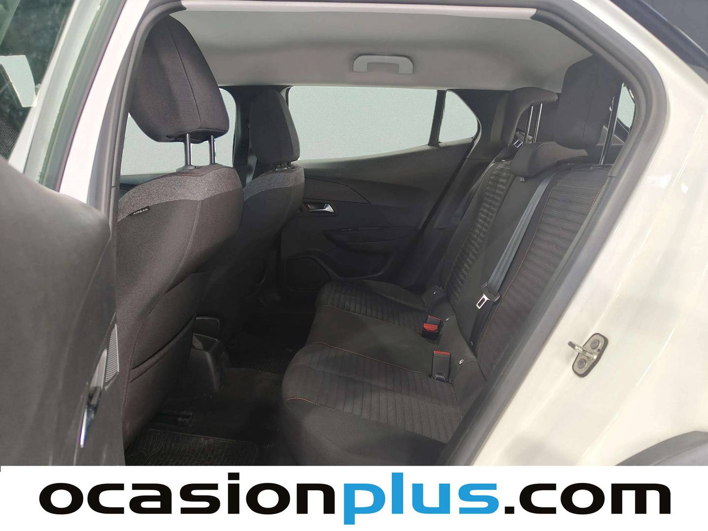 Foto asientos traseros Peugeot 2008 Peugeot 2008 Puretech 100 S&S Active Pack (100 CV)