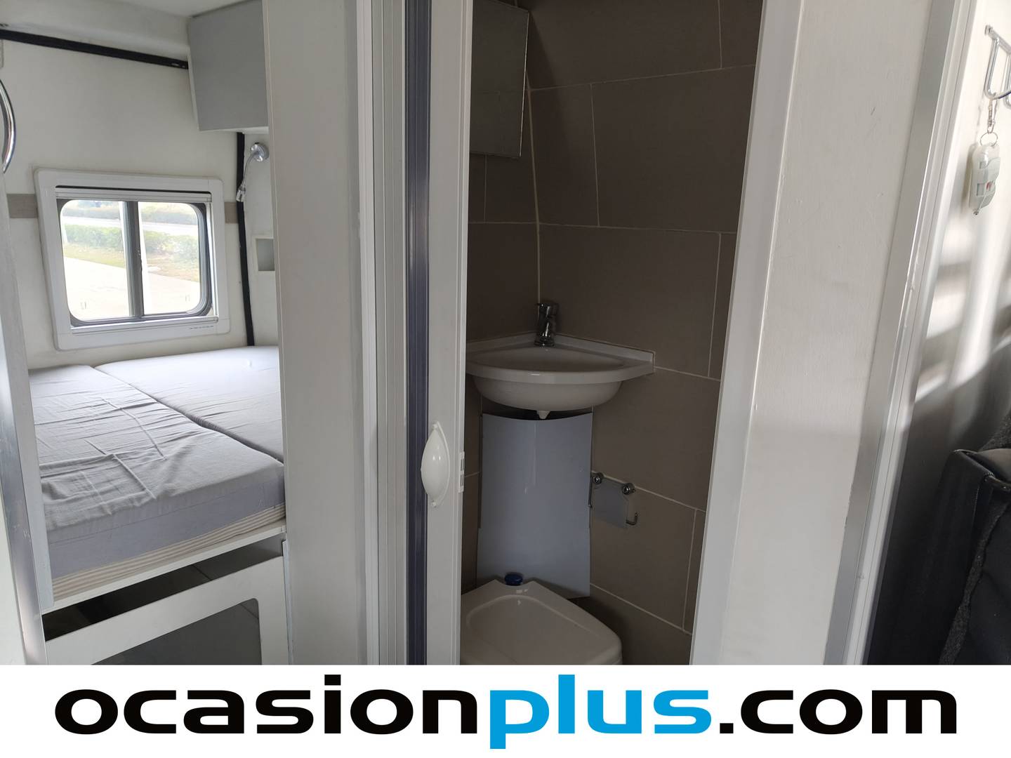 Acabados Citroën Jumper Citroen Jumper Furgon BlueHDi 130 35 L3H2  (130 CV) 3 Plazas