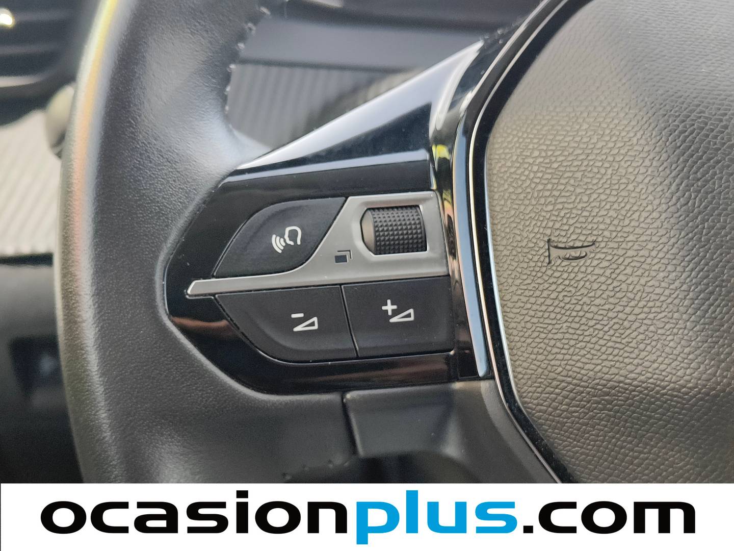 Foto Peugeot 208 Peugeot 208 PureTech 100 Allure (100 CV)