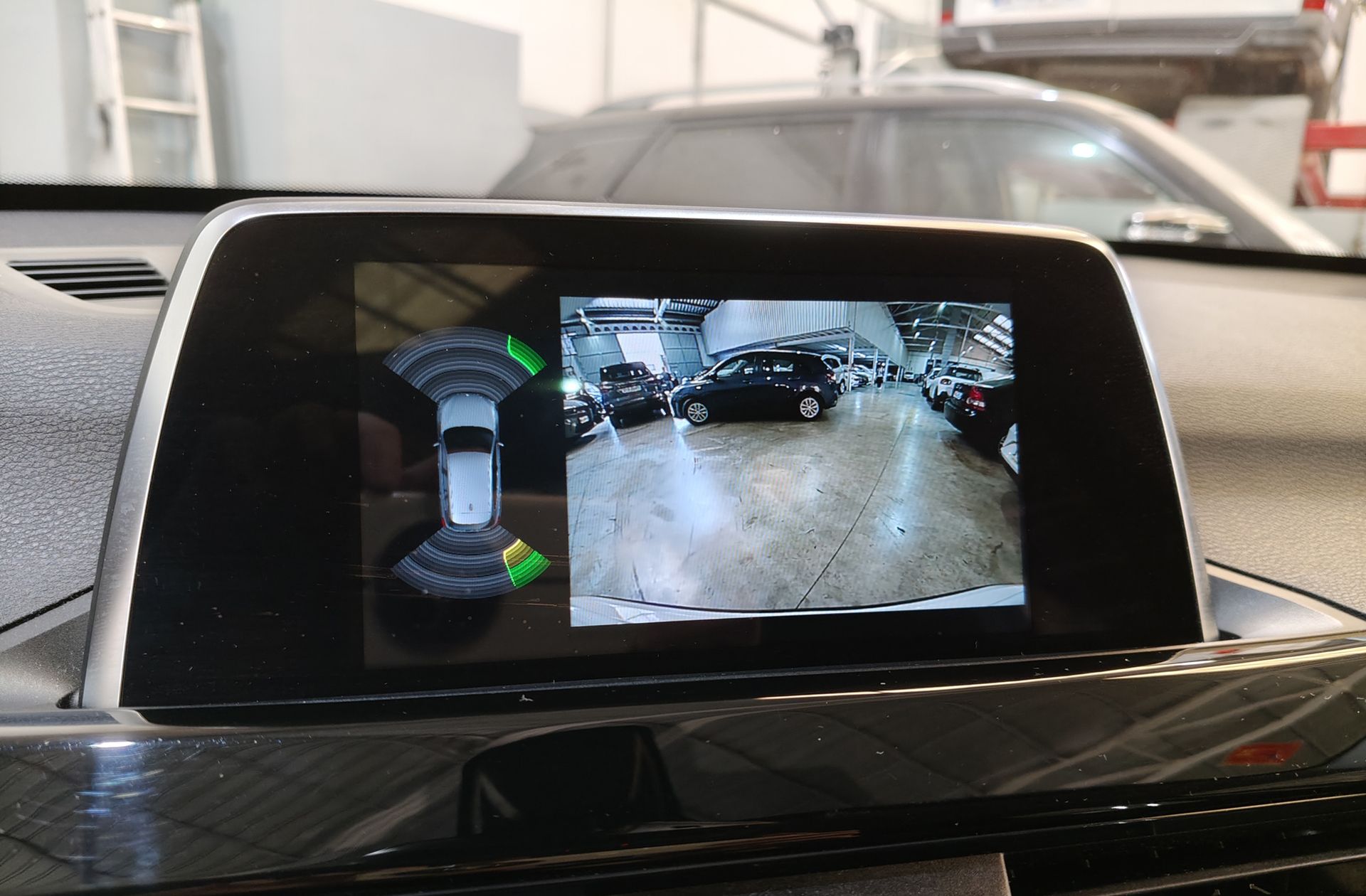 BMW X1 sDrive18i - foto 9