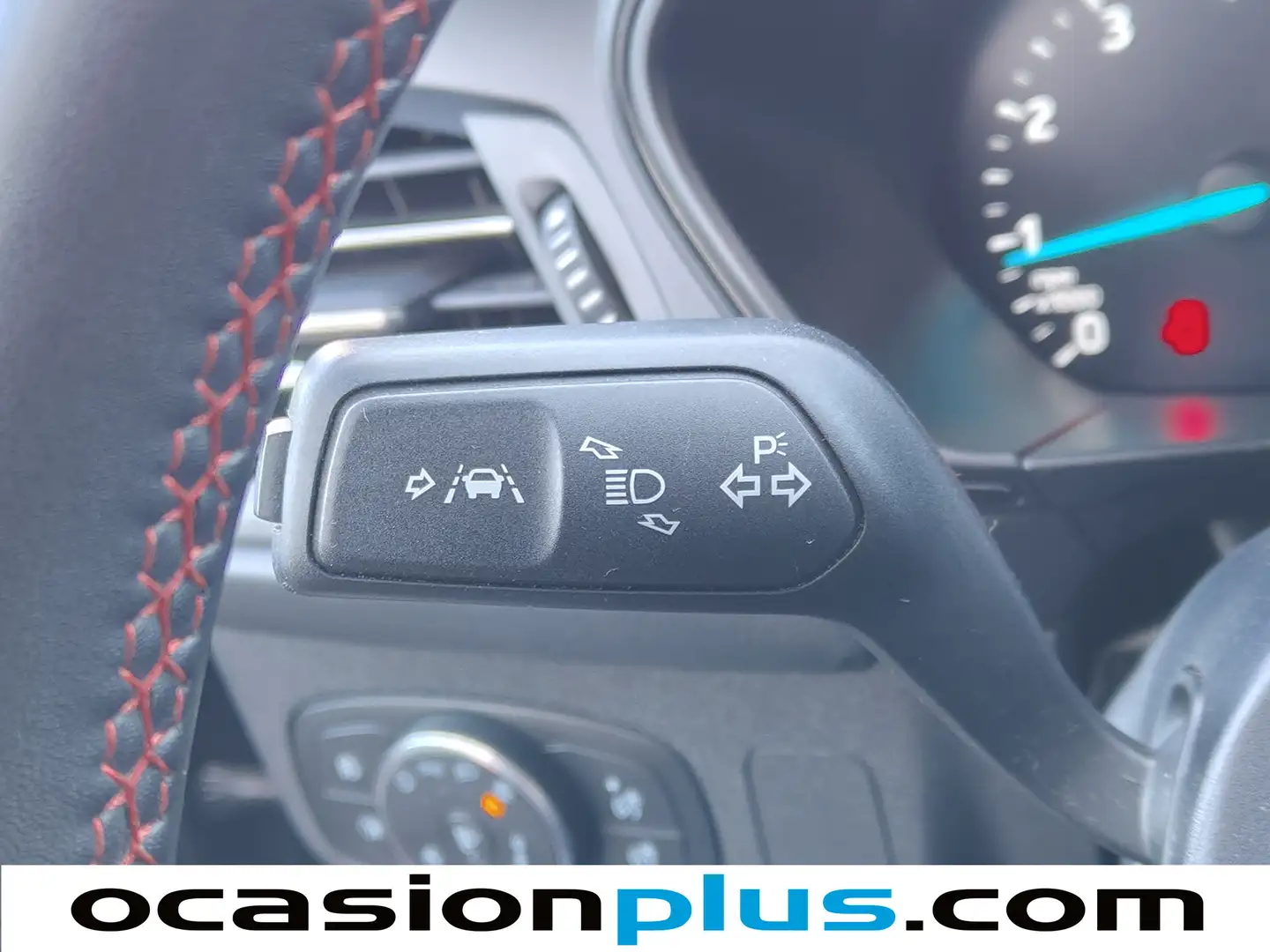 Foto Ford Focus Ford Focus 1.0 Ecoboost MHEV ST-Line (125 CV)