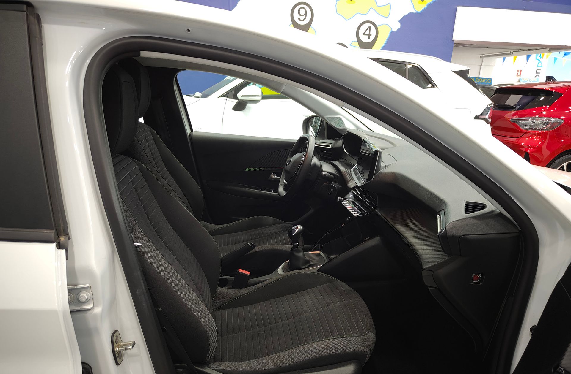 Peugeot 208 PureTech 100 Active - foto 15